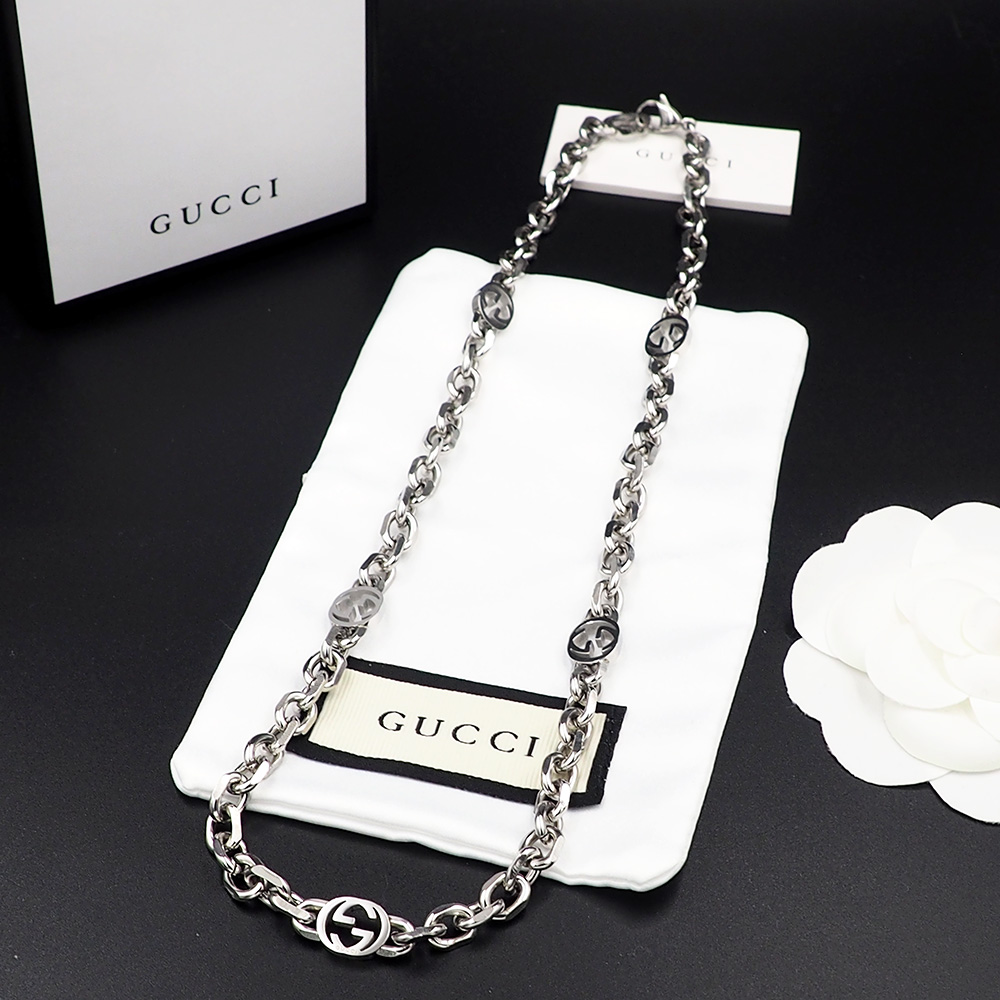 Gucci Interlocking Necklace - FashionPlug