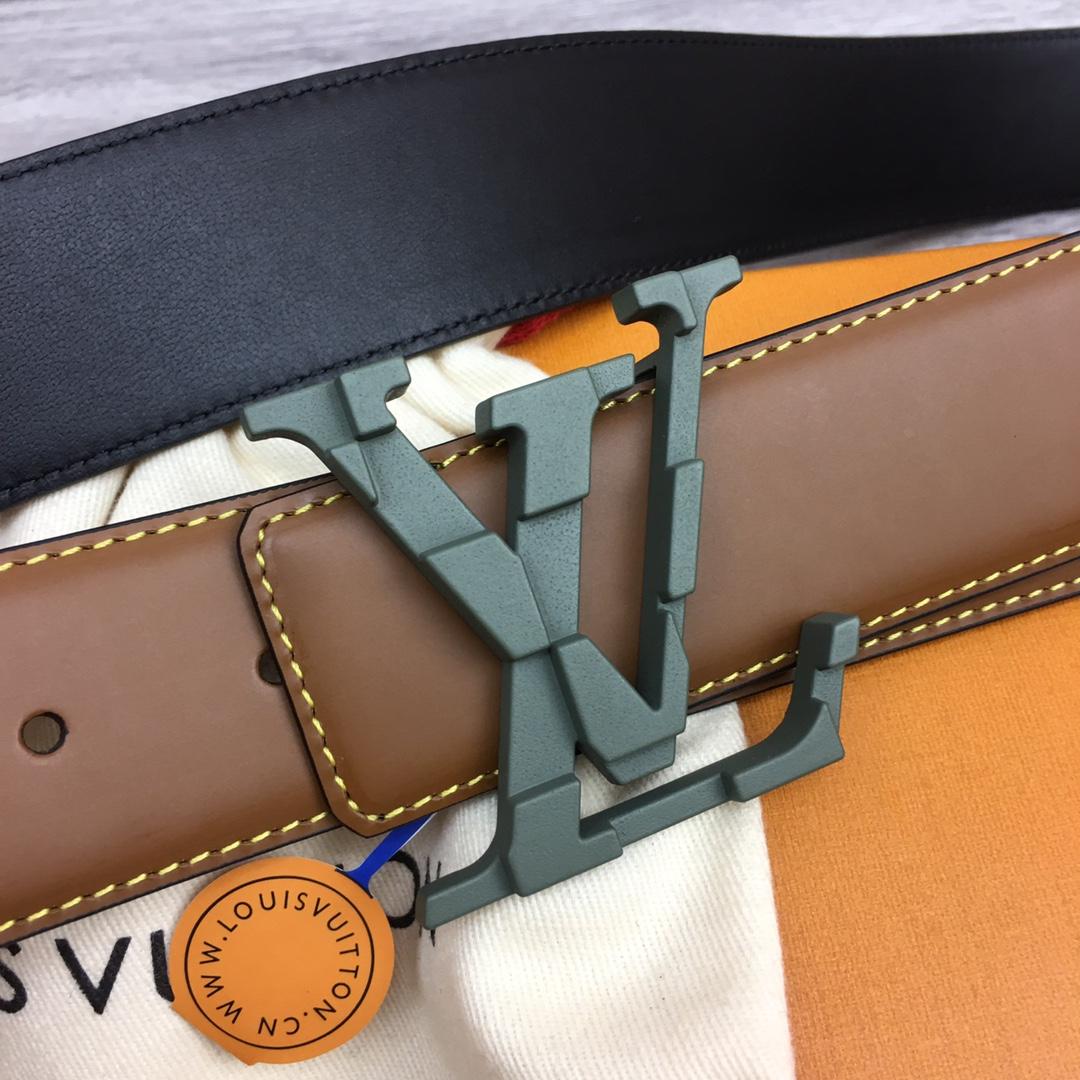 Louis Vuitton 40mm Reversible Belt    - FashionPlug