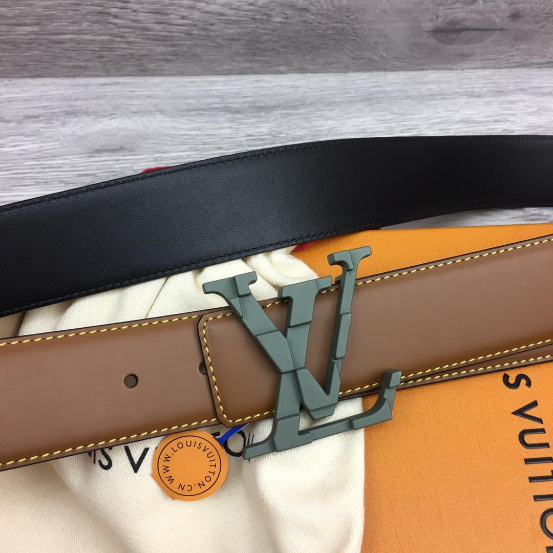 Louis Vuitton 40mm Reversible Belt    - FashionPlug