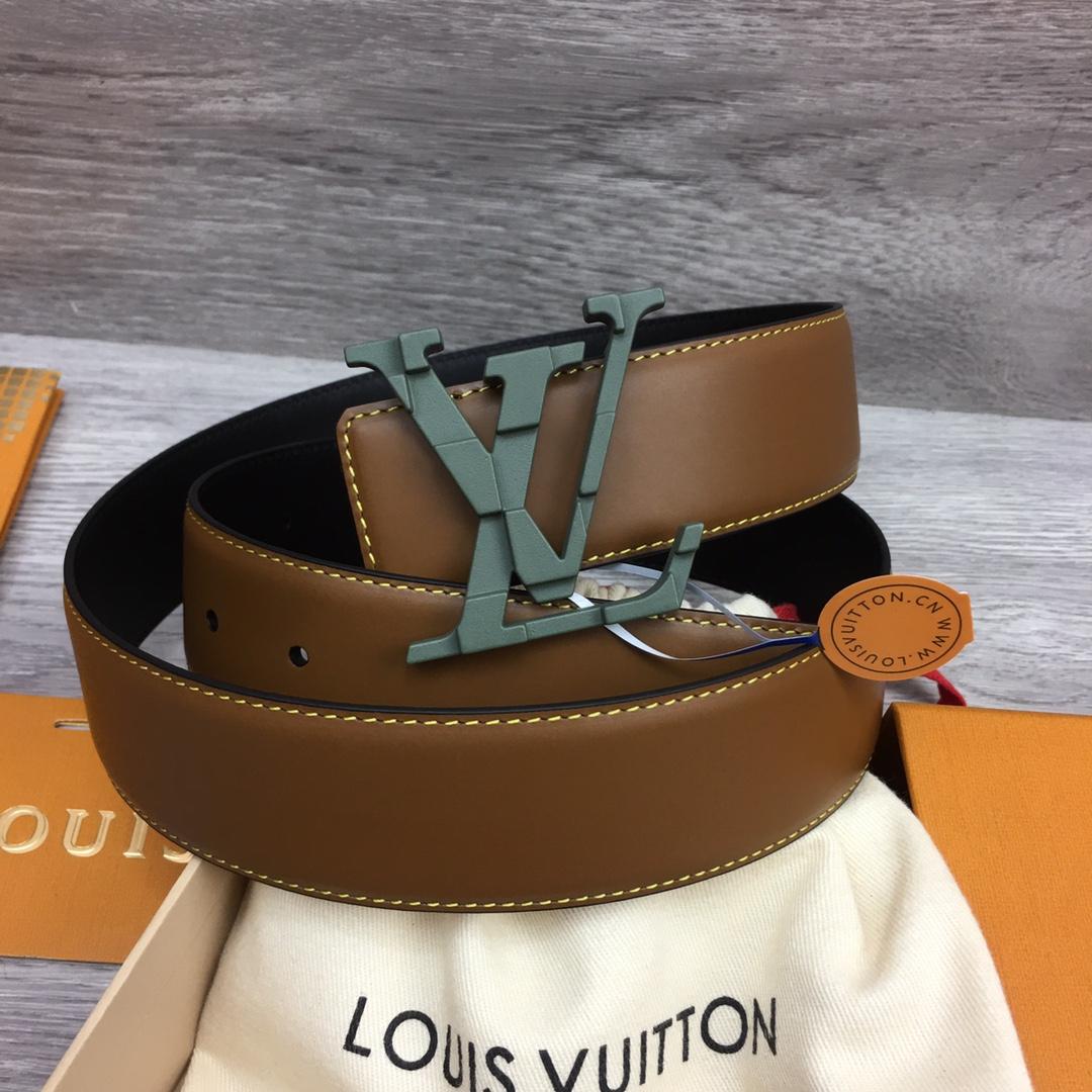 Louis Vuitton 40mm Reversible Belt    - FashionPlug