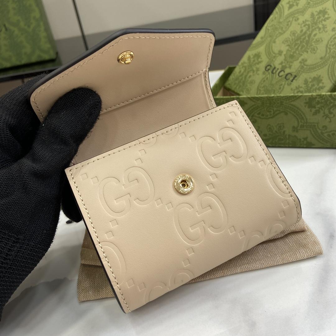 Gucci GG Medium Wallet - FashionPlug