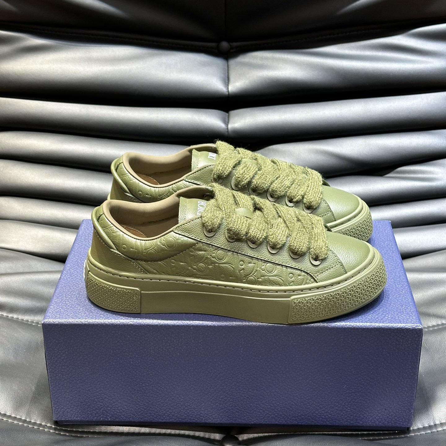 Dior B33 Sneaker  - FashionPlug