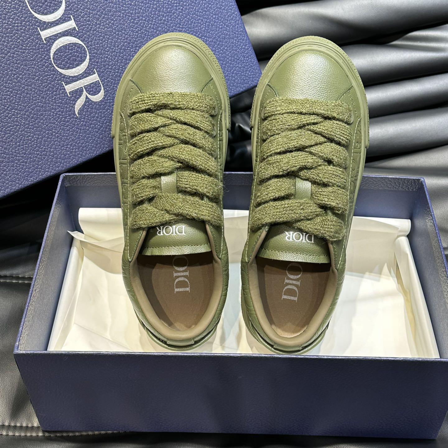 Dior B33 Sneaker  - FashionPlug