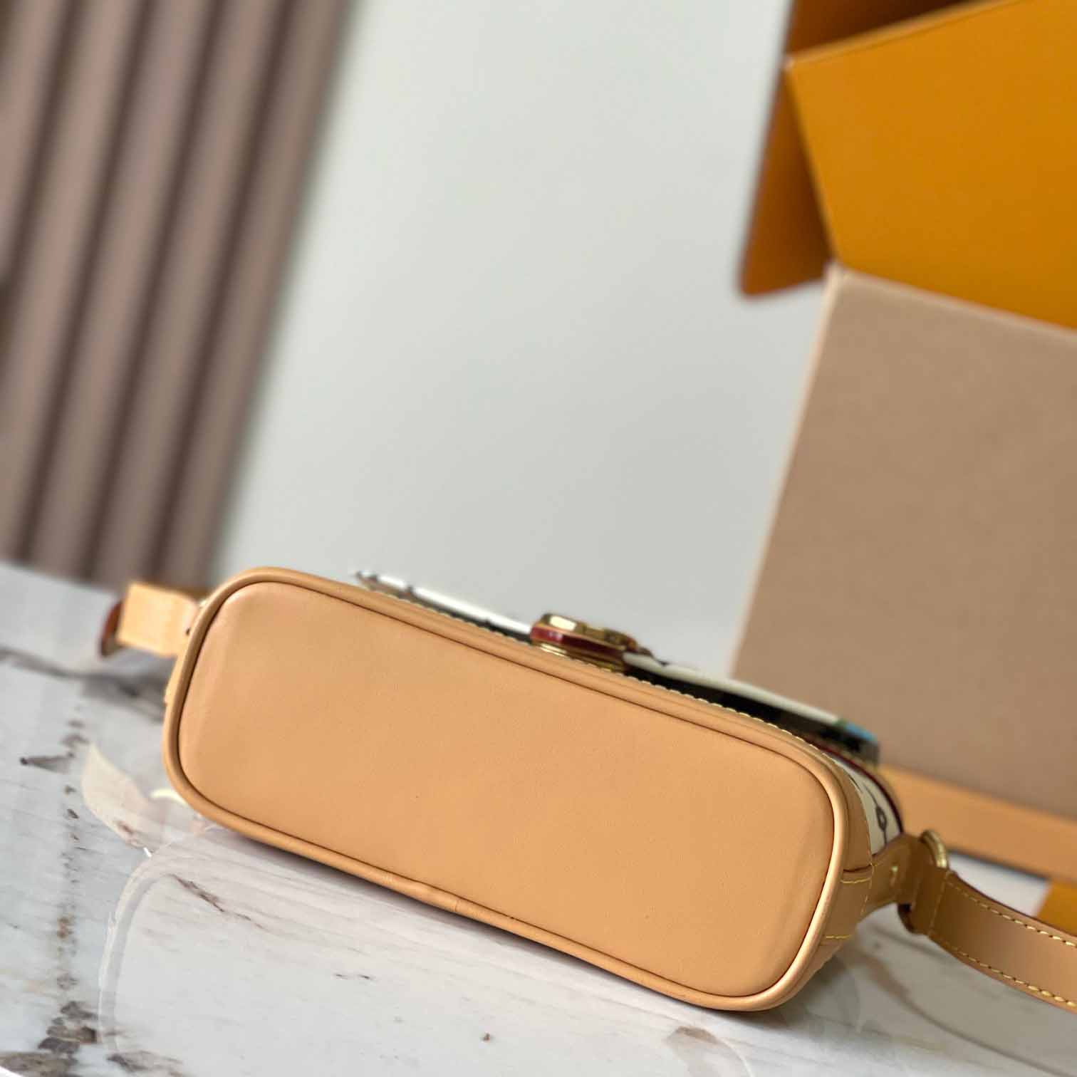 Louis Vuitton Envelope Wearable Wallet   M83346 - FashionPlug