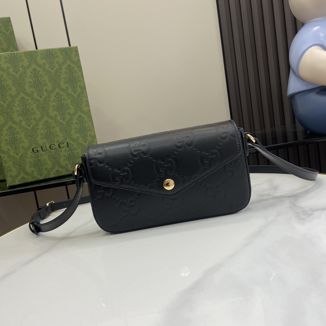 Gucci GG Super Mini Shoulder Bag - FashionPlug