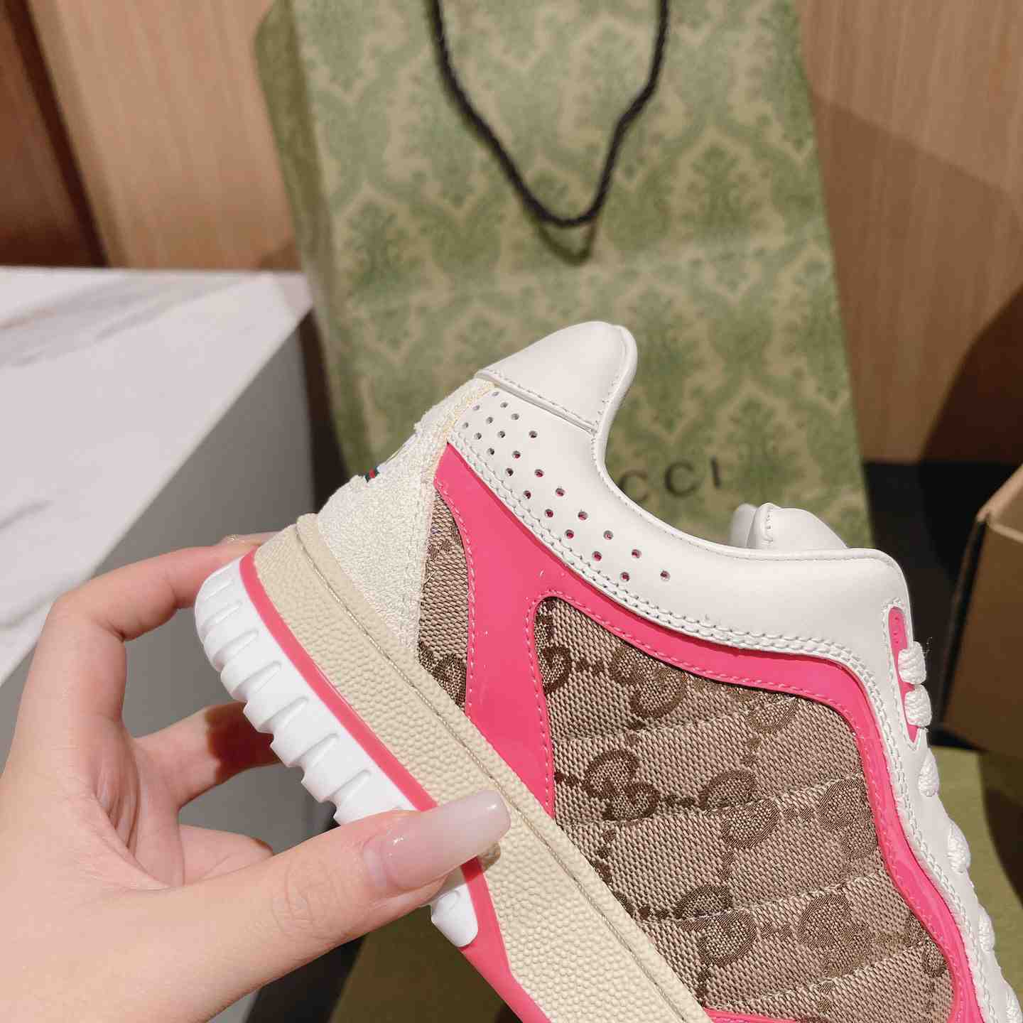 Gucci Re-Web Sneakers - FashionPlug