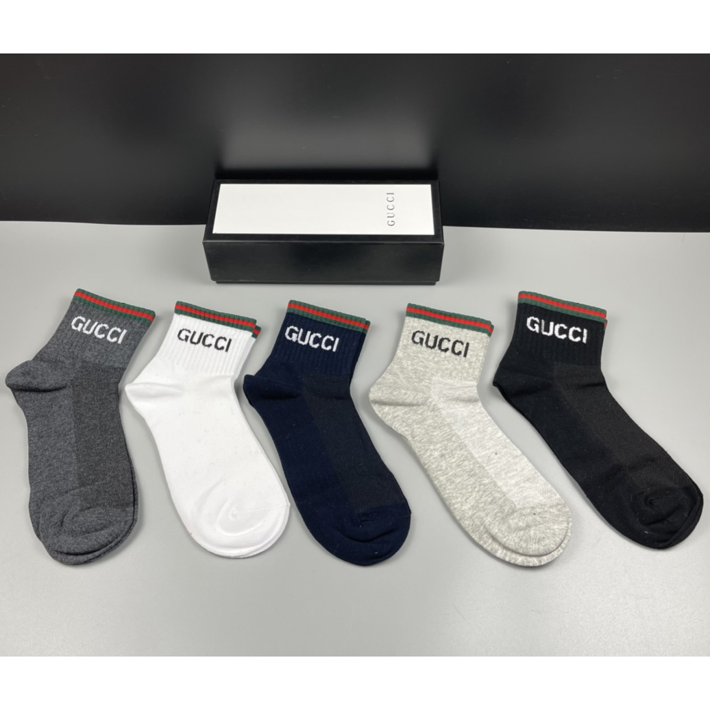 Gucci Socks/Box - FashionPlug