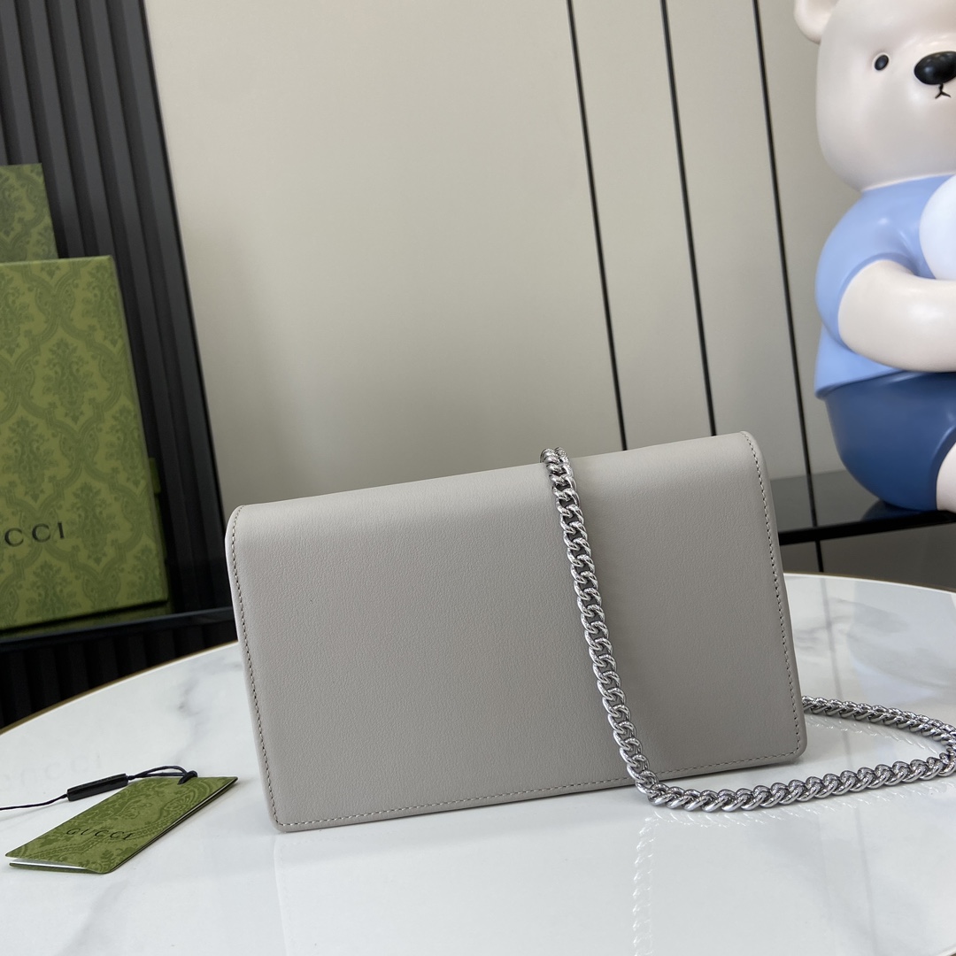 Gucci GG Marmont Chain Wallet - FashionPlug