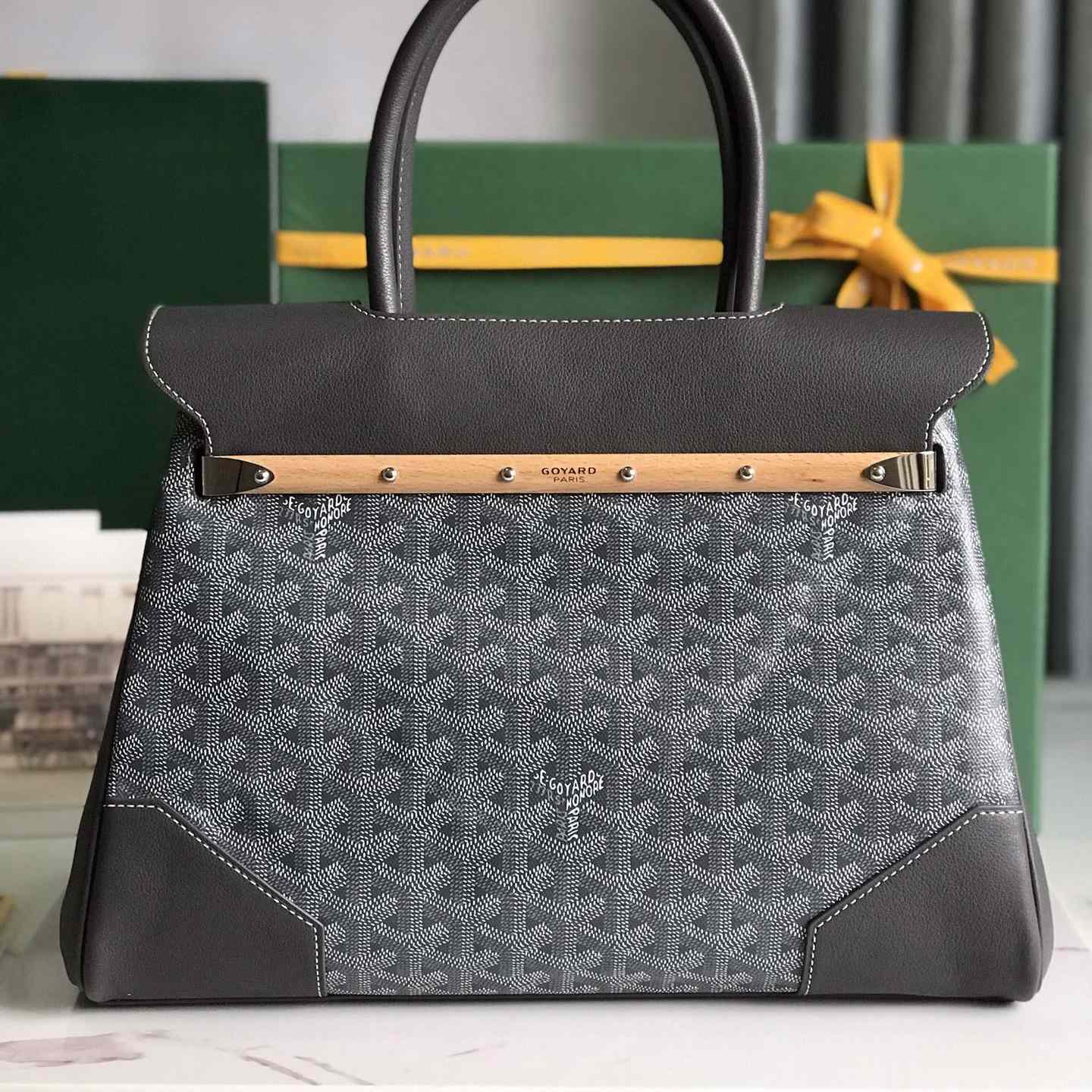 Goyard Saïgon Tote Bag - FashionPlug