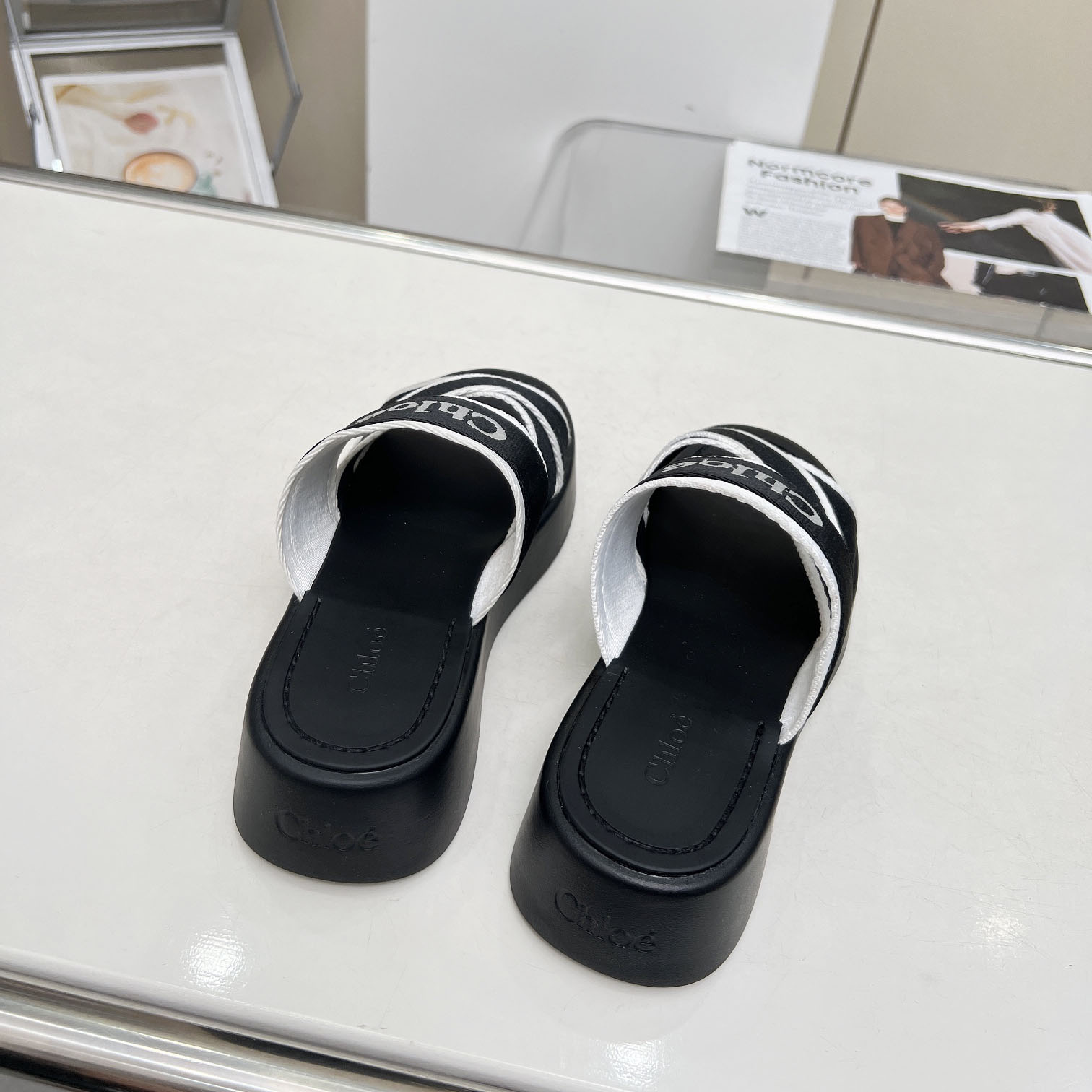 Chloe Women's Black Mila Logo Flatform Slides - FashionPlug