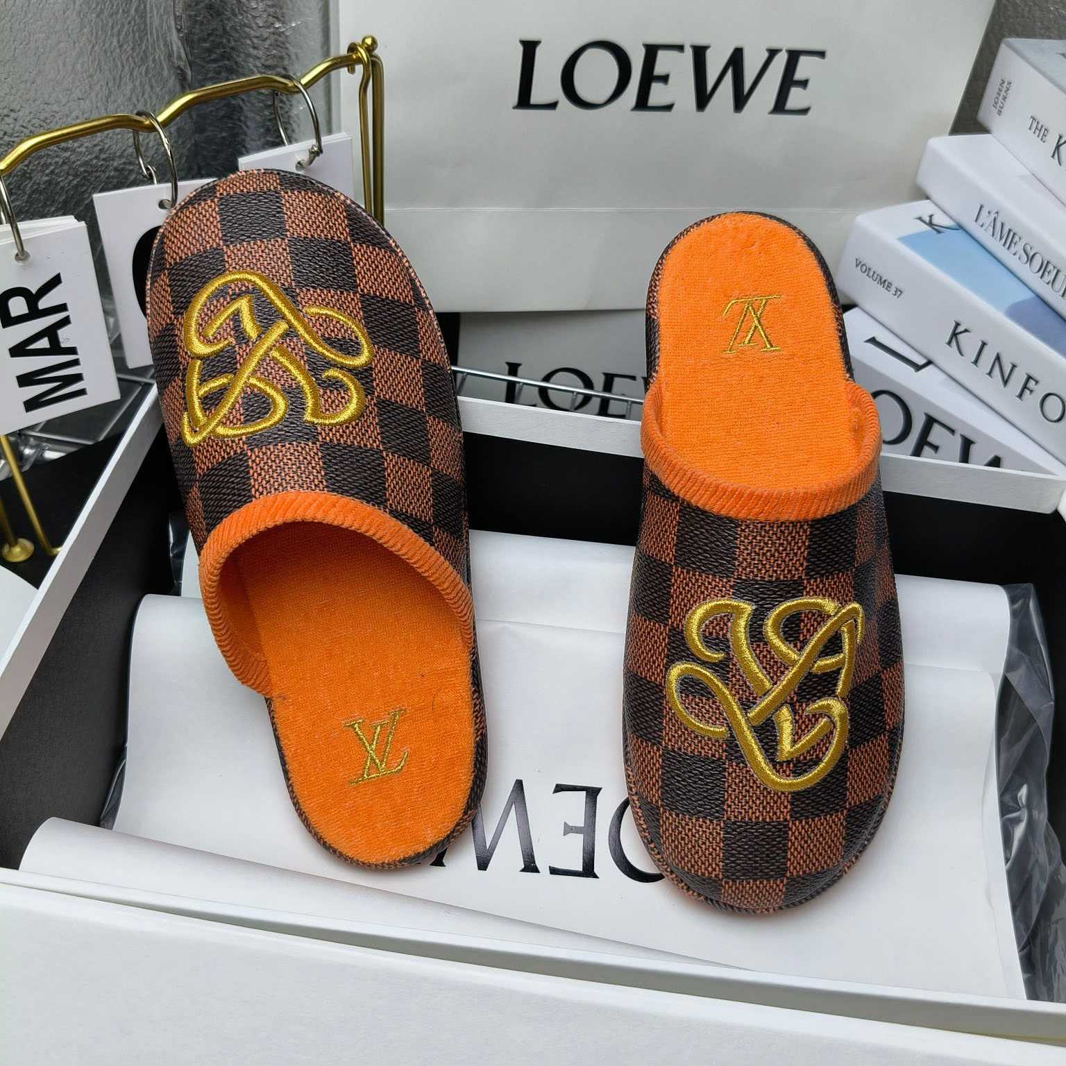 Louis Vuitton LV Palace Slipper   1ACNJB - FashionPlug