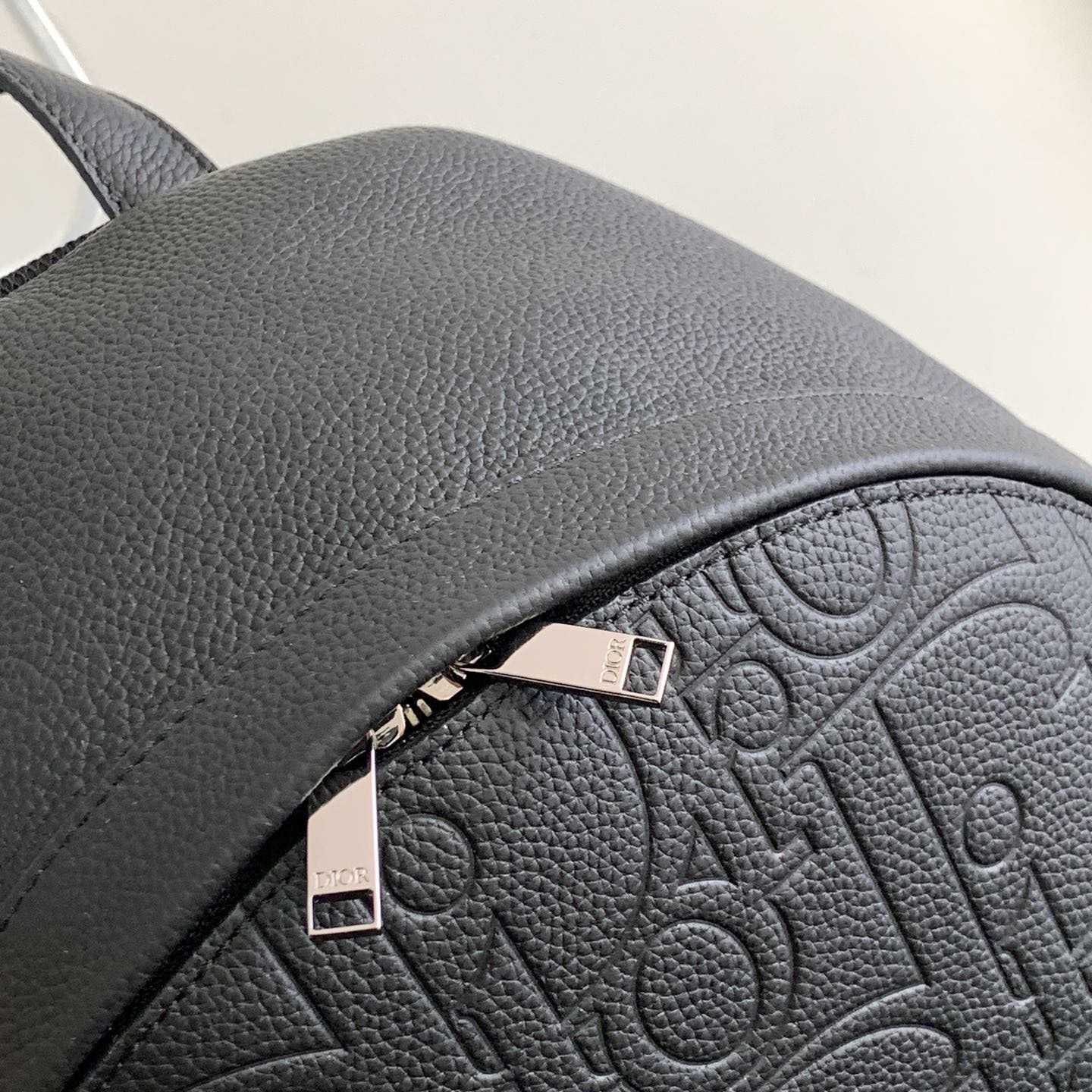 Dior Rider 2.0 Backpack - FashionPlug