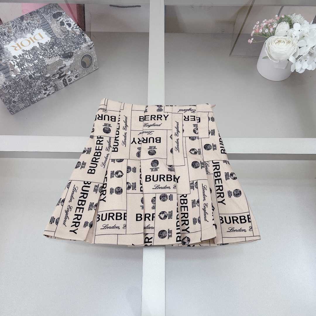 Burberry Kid's Tee & Skirt - FashionPlug