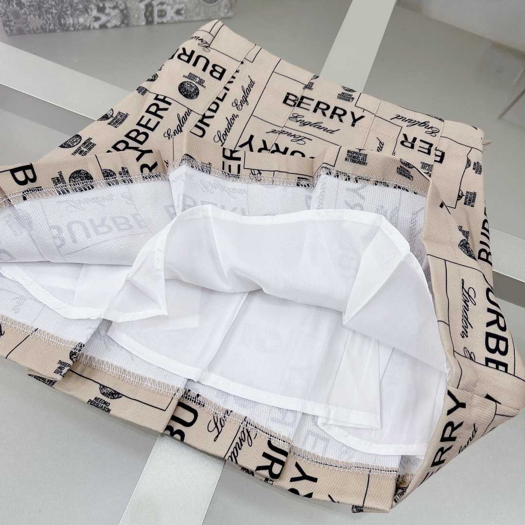 Burberry Kid's Tee & Skirt - FashionPlug
