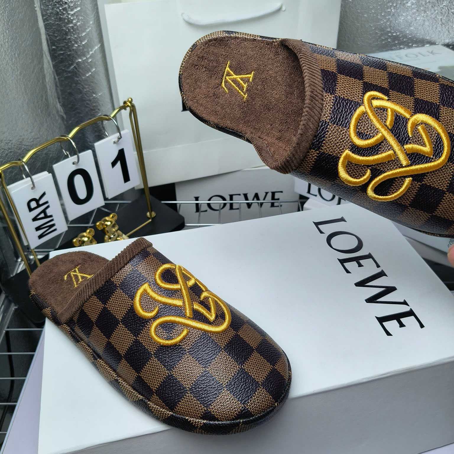 Louis Vuitton LV Palace Slipper   1ACNJ3 - FashionPlug