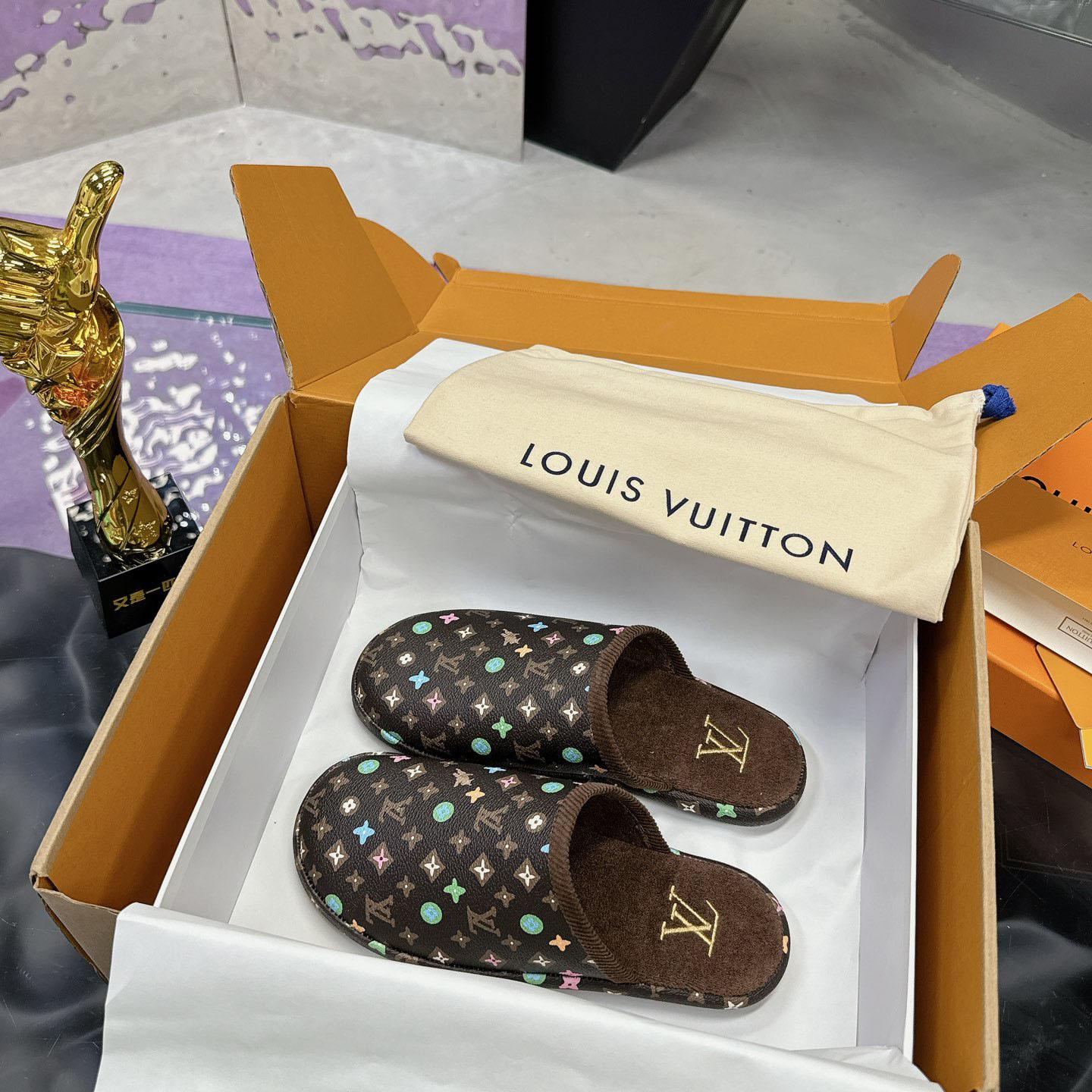 Louis Vuitton LV Palace Slipper    1ACWGF - FashionPlug