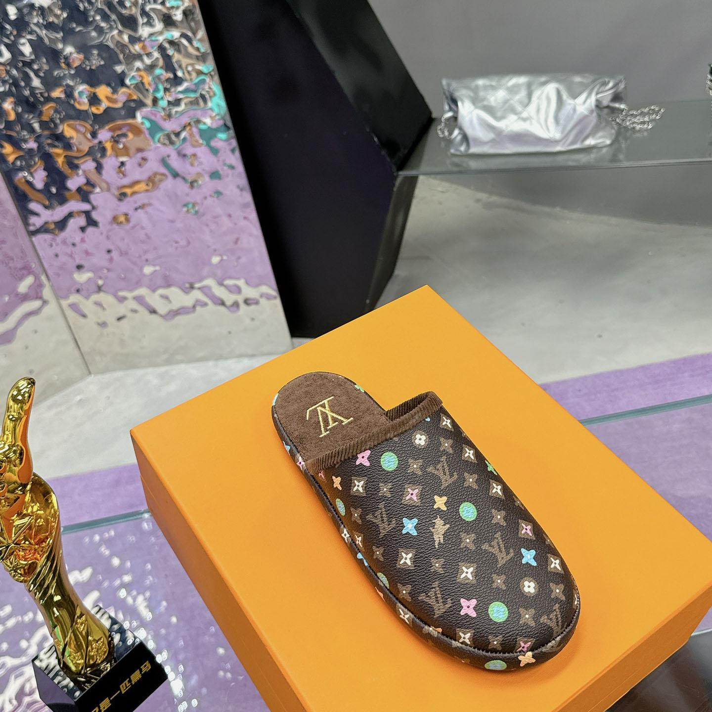 Louis Vuitton LV Palace Slipper    1ACWGF - FashionPlug