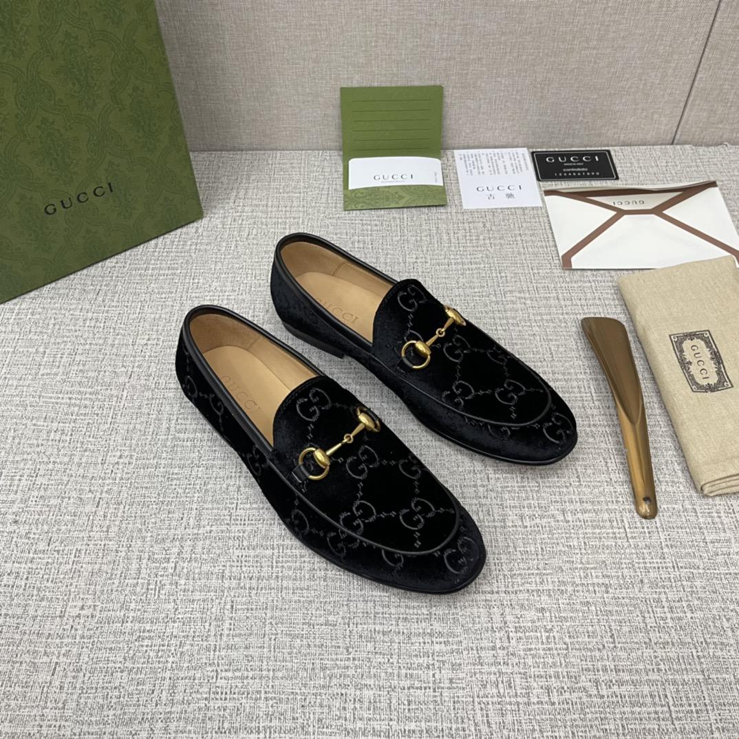 GUCCI Jordaan GG Velvet Loafer - FashionPlug