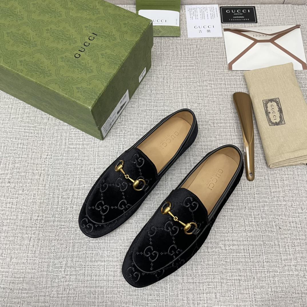 GUCCI Jordaan GG Velvet Loafer - FashionPlug