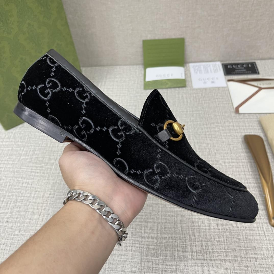 GUCCI Jordaan GG Velvet Loafer - FashionPlug