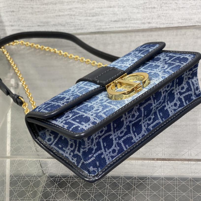 Dior 30 Montaigne East-West Bag With Chain - FashionPlug