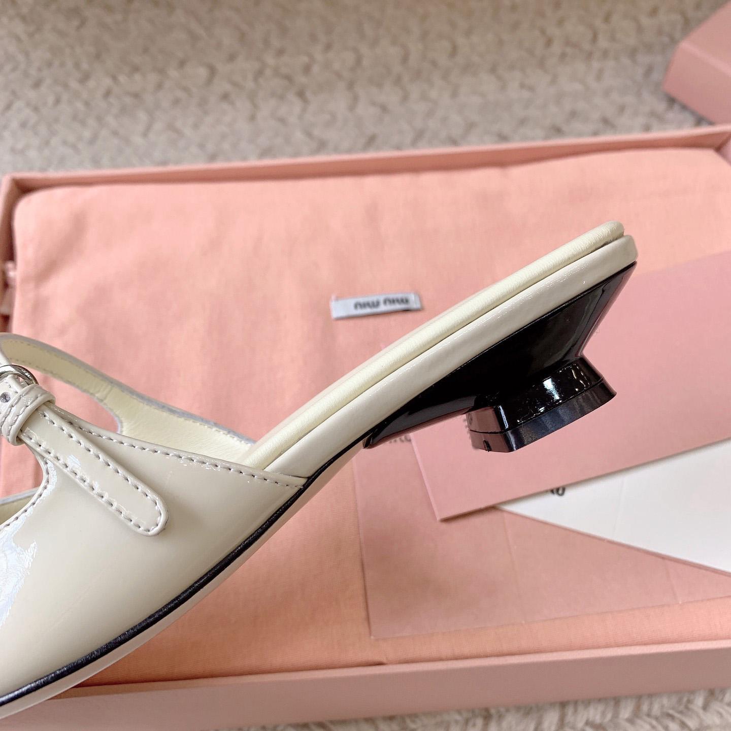 Miu Miu Two-tone Patent Leather Mules - FashionPlug