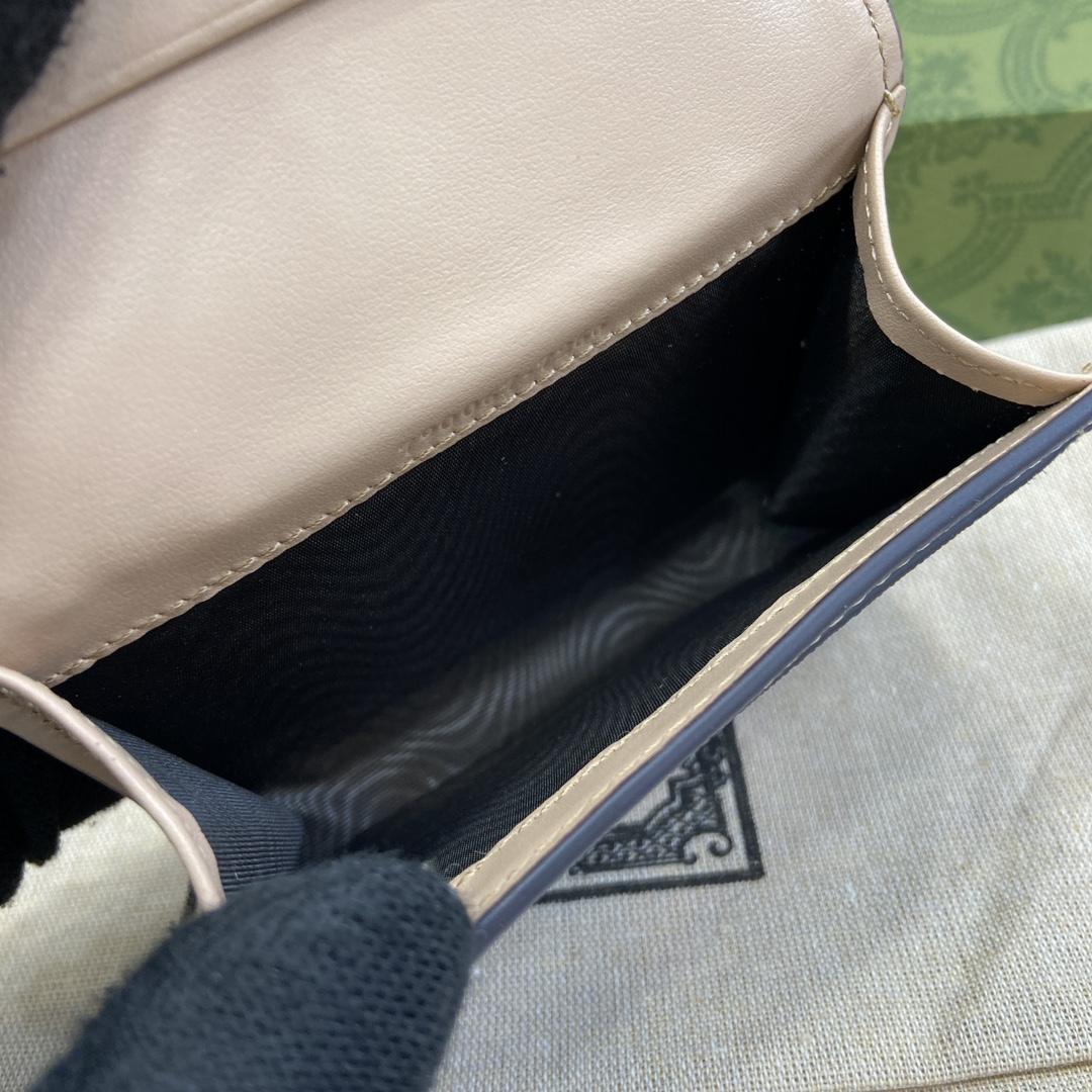 Gucci Jumbo GG Wallet - FashionPlug
