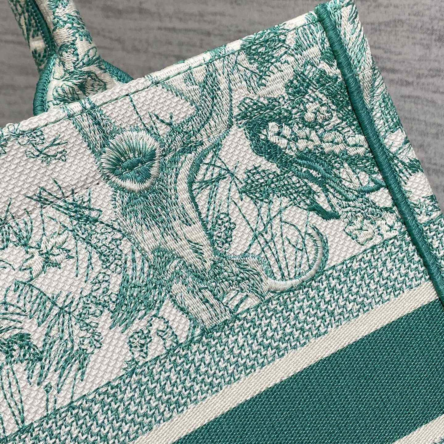 Dior Medium Dioriviera Dior Book Tote    - FashionPlug