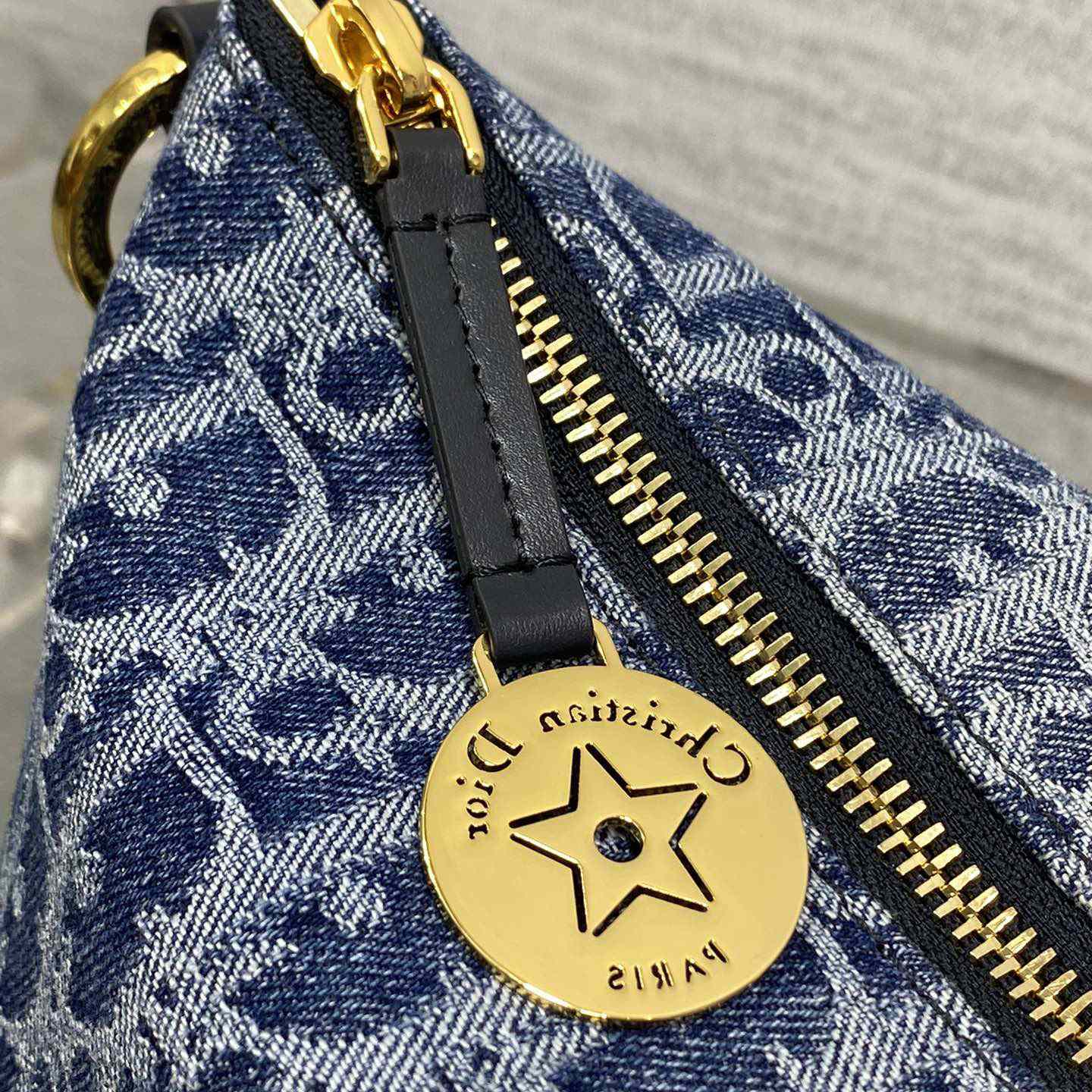 Dior Diorstar Hobo Bag With Chain - FashionPlug