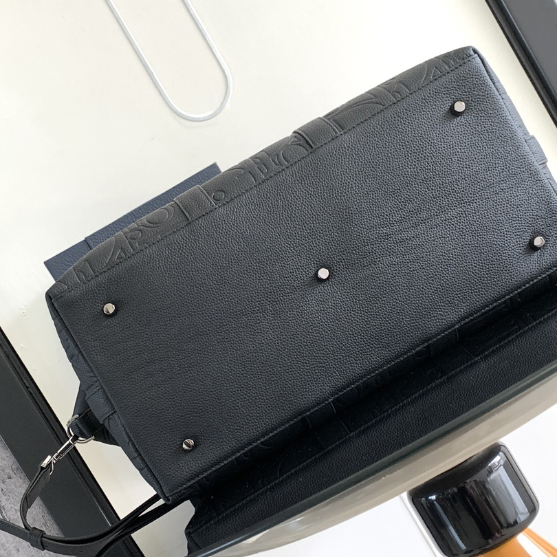 Dior Weekender 40 - FashionPlug