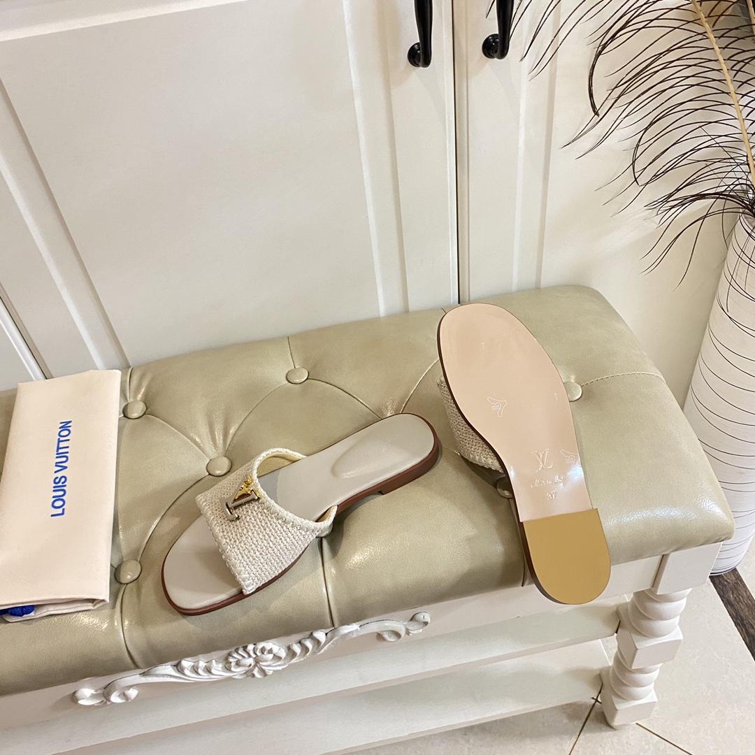 Louis Vuitton LV Capri Flat Mule   1ACZEZ - FashionPlug