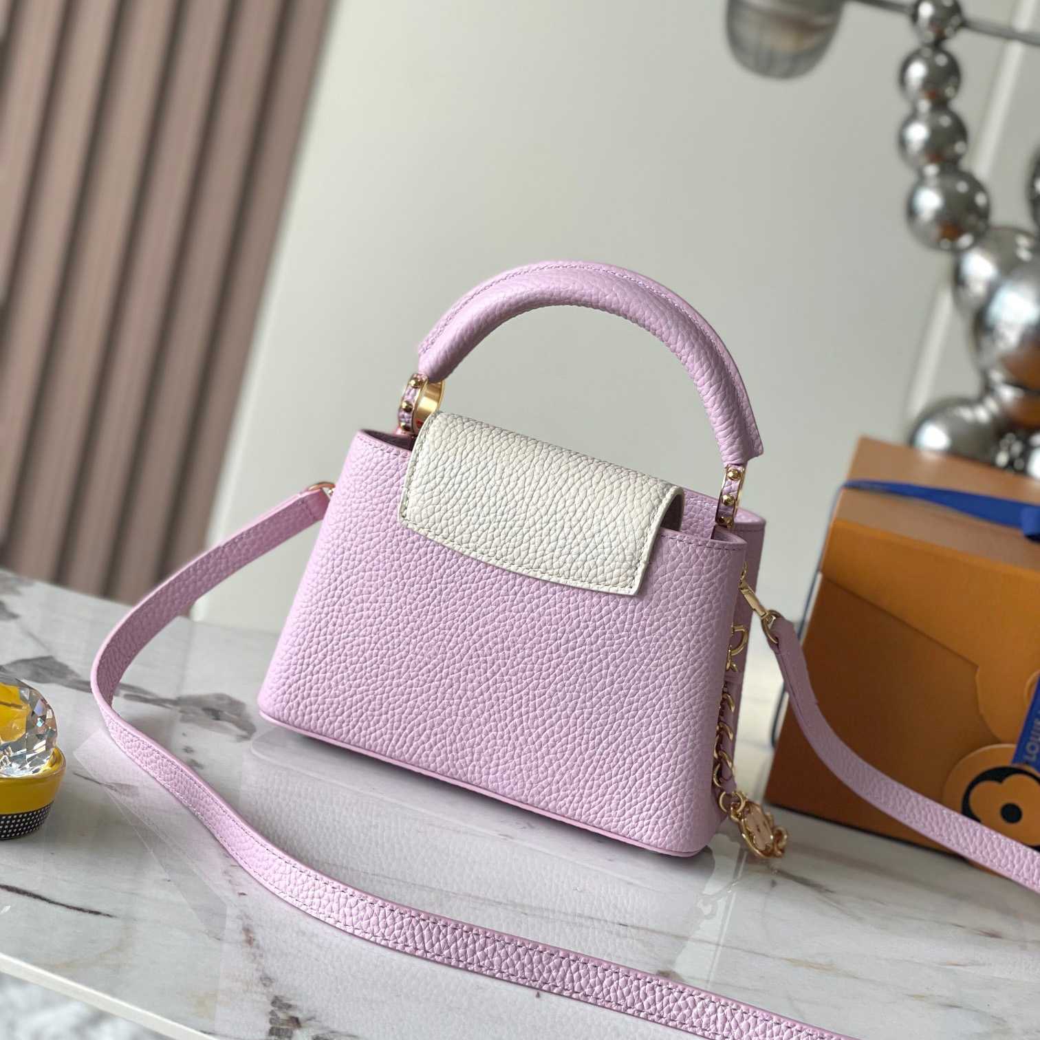 Louis Vuitton Capucines Mini  M23951 - FashionPlug