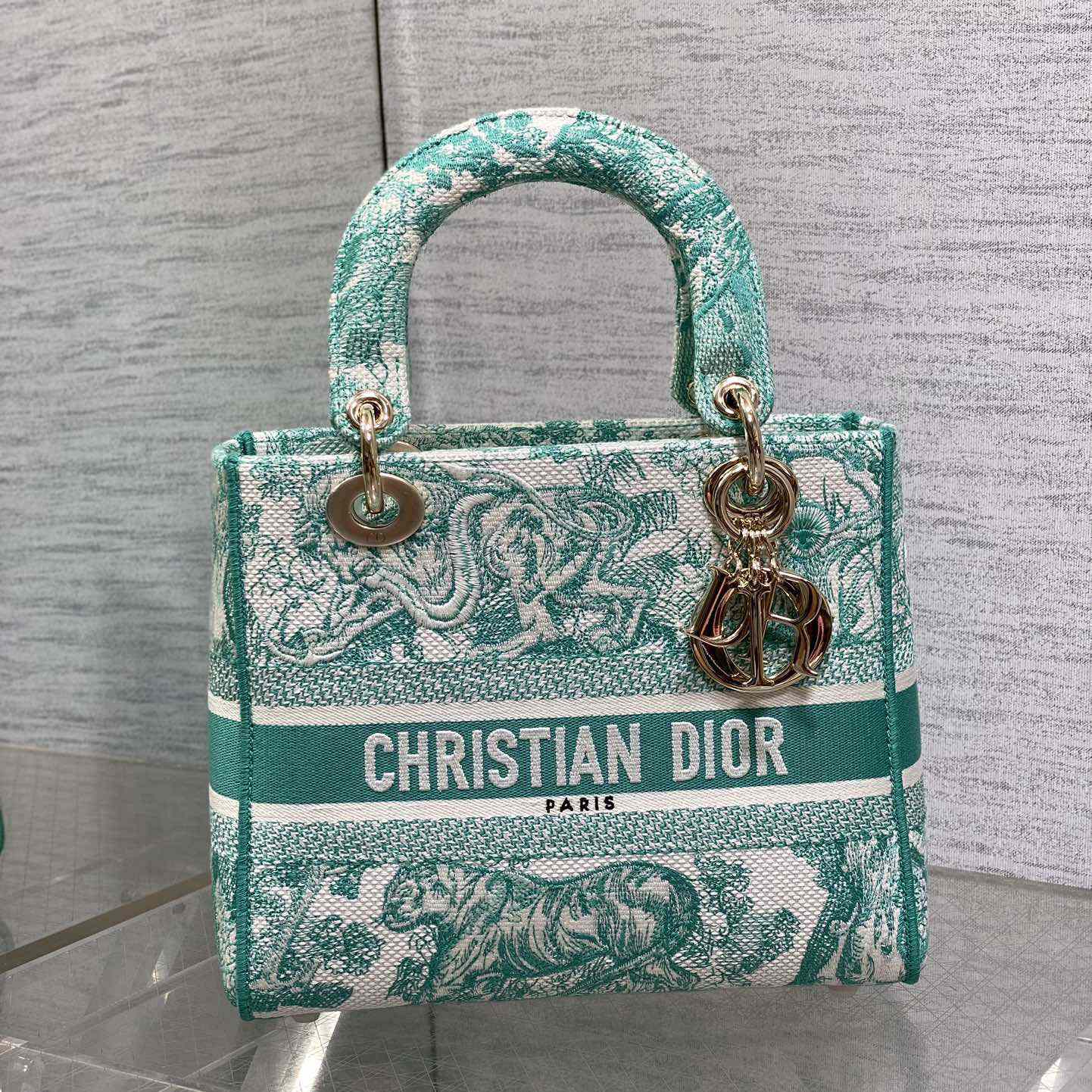 Dior Medium Dioriviera Lady D-Lite Bag - FashionPlug