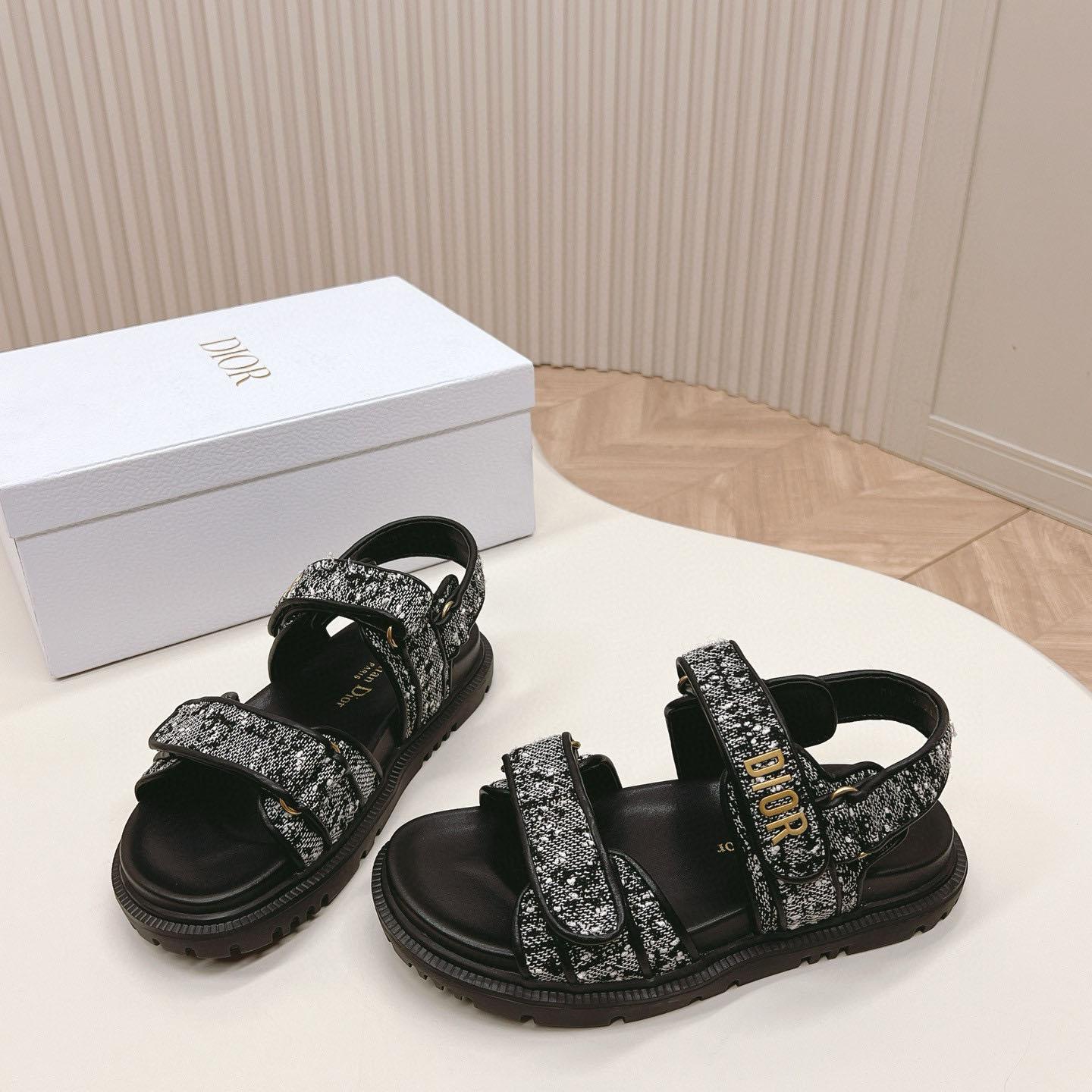 Dior Dioract Sandal - FashionPlug
