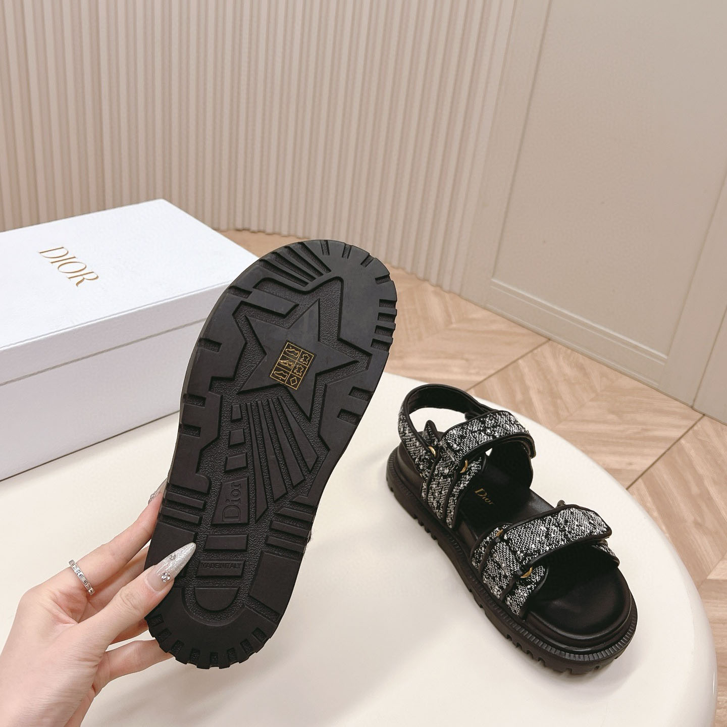 Dior Dioract Sandal - FashionPlug