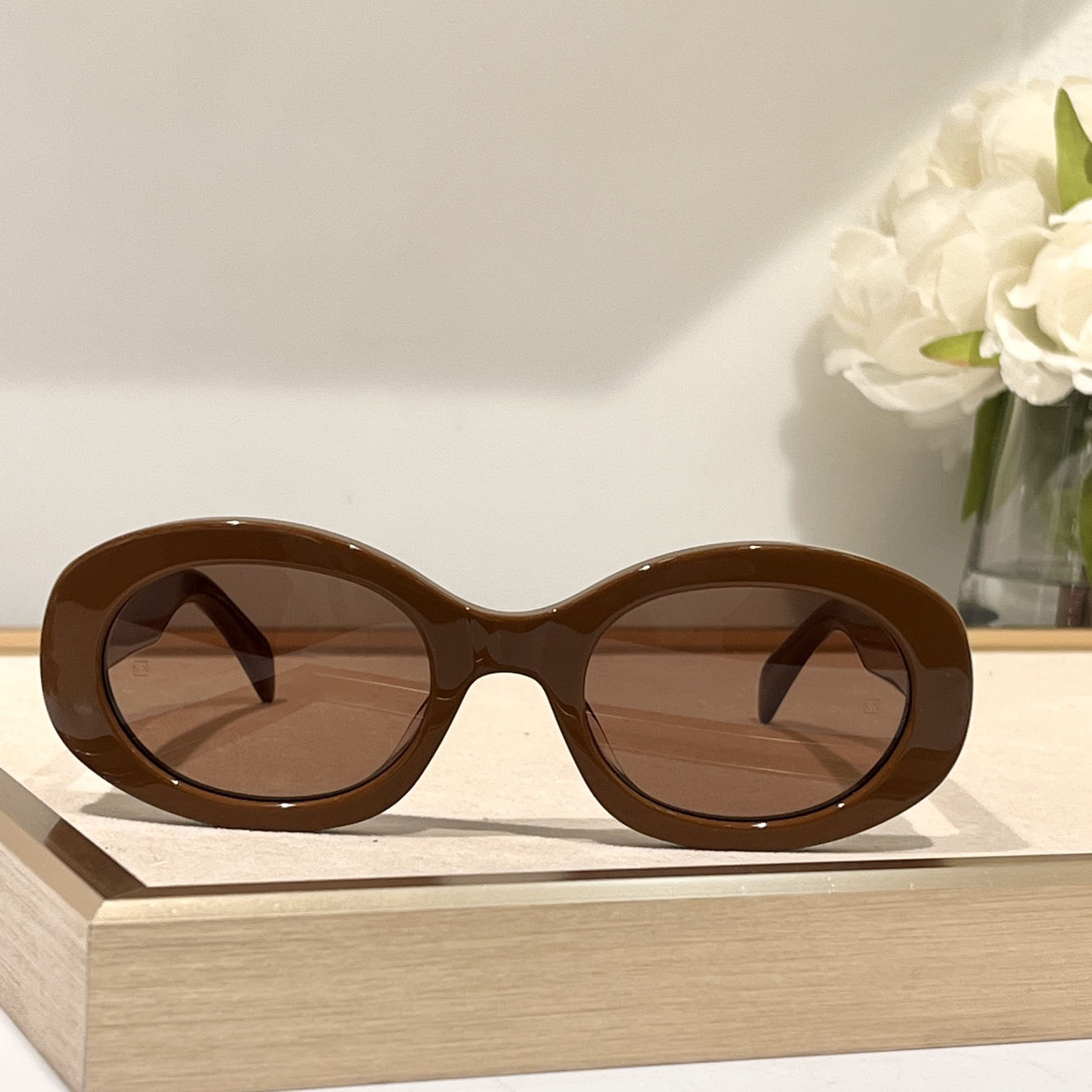 Celine CL40194 Sunglasses  - FashionPlug