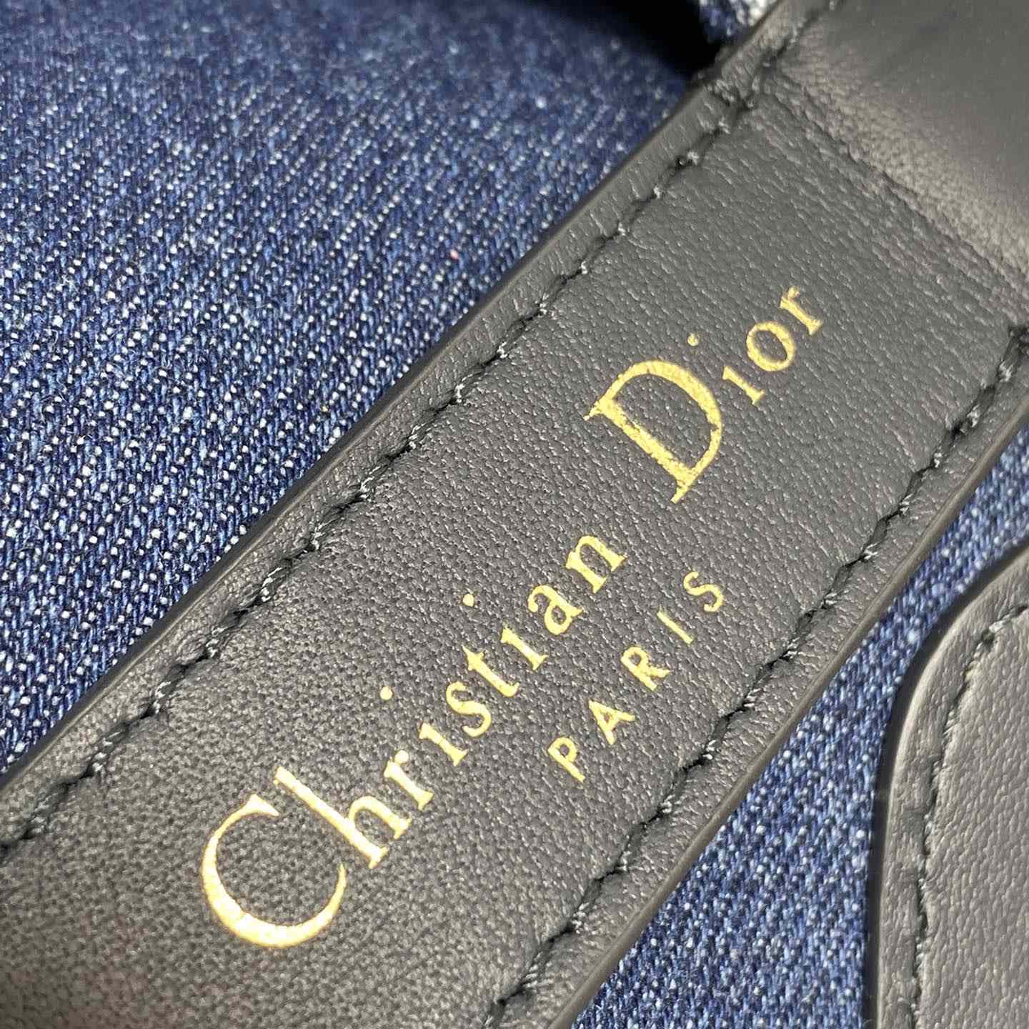 Dior Medium Dior Toujours Bag - FashionPlug