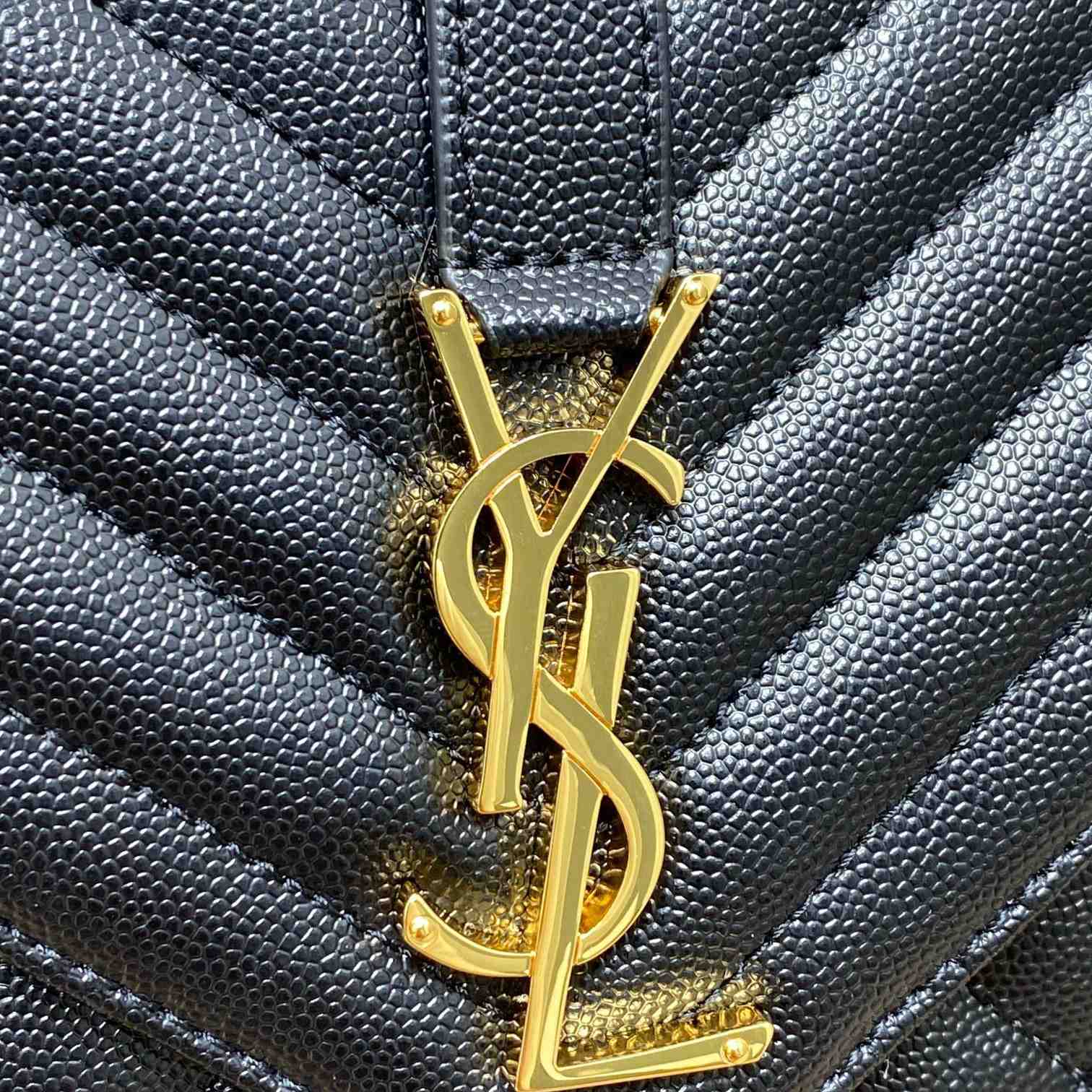 Saint Laurent Leather Shoulder Bag (31x21x7cm) - FashionPlug