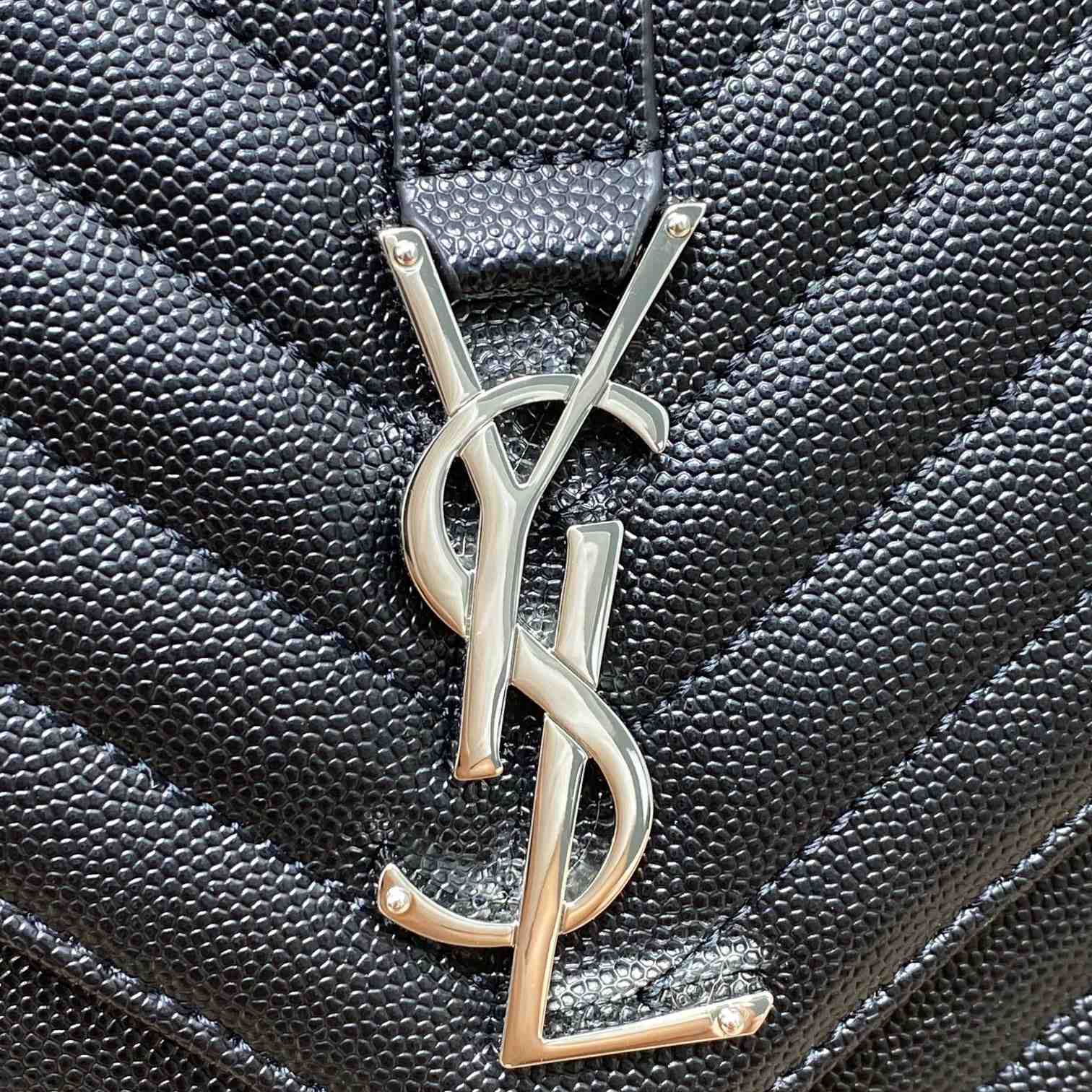 Saint Laurent Leather Shoulder Bag (31x21x7cm) - FashionPlug