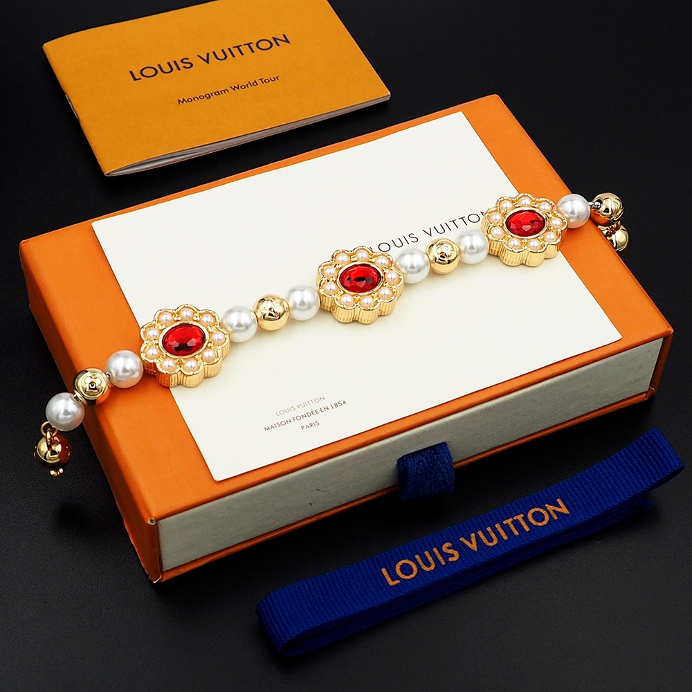 Louis Vuitton LV Dynasty Flower Bracelet - FashionPlug