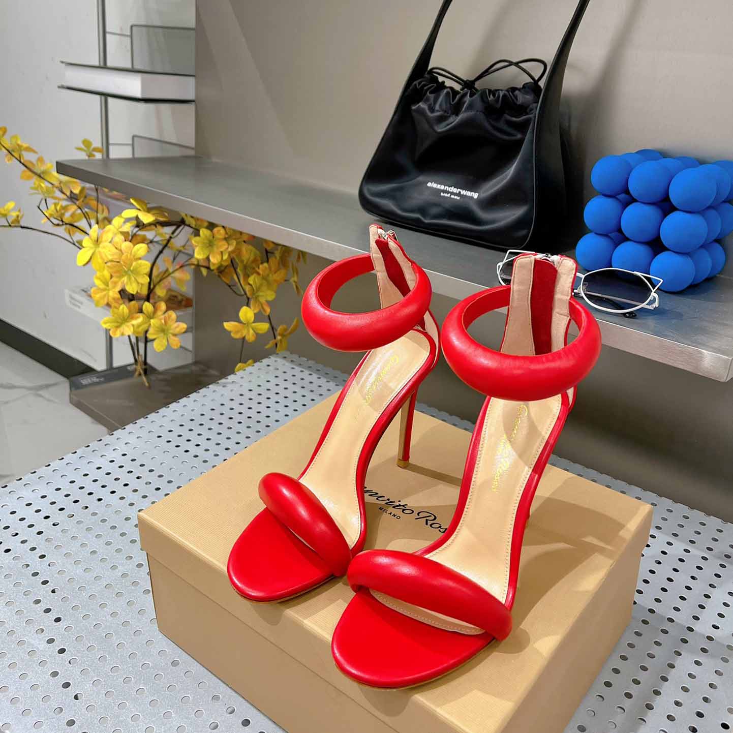Gianvito Rossi Leather Bijoux Sandals - FashionPlug