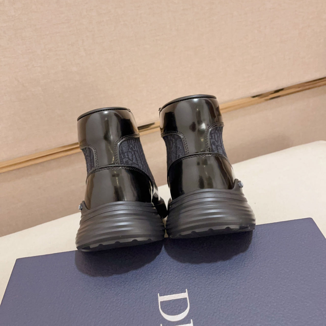 Dior Combat Ankle Boot - FashionPlug