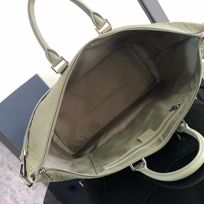 Dior Weekender 40 - FashionPlug
