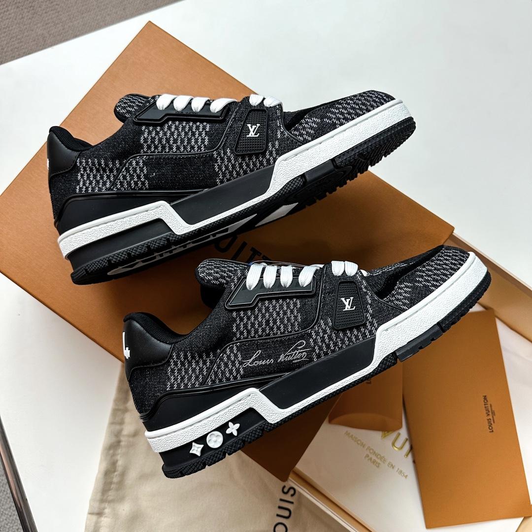 Louis Vuitton LV Trainer Sneaker  1AD6DZ - FashionPlug