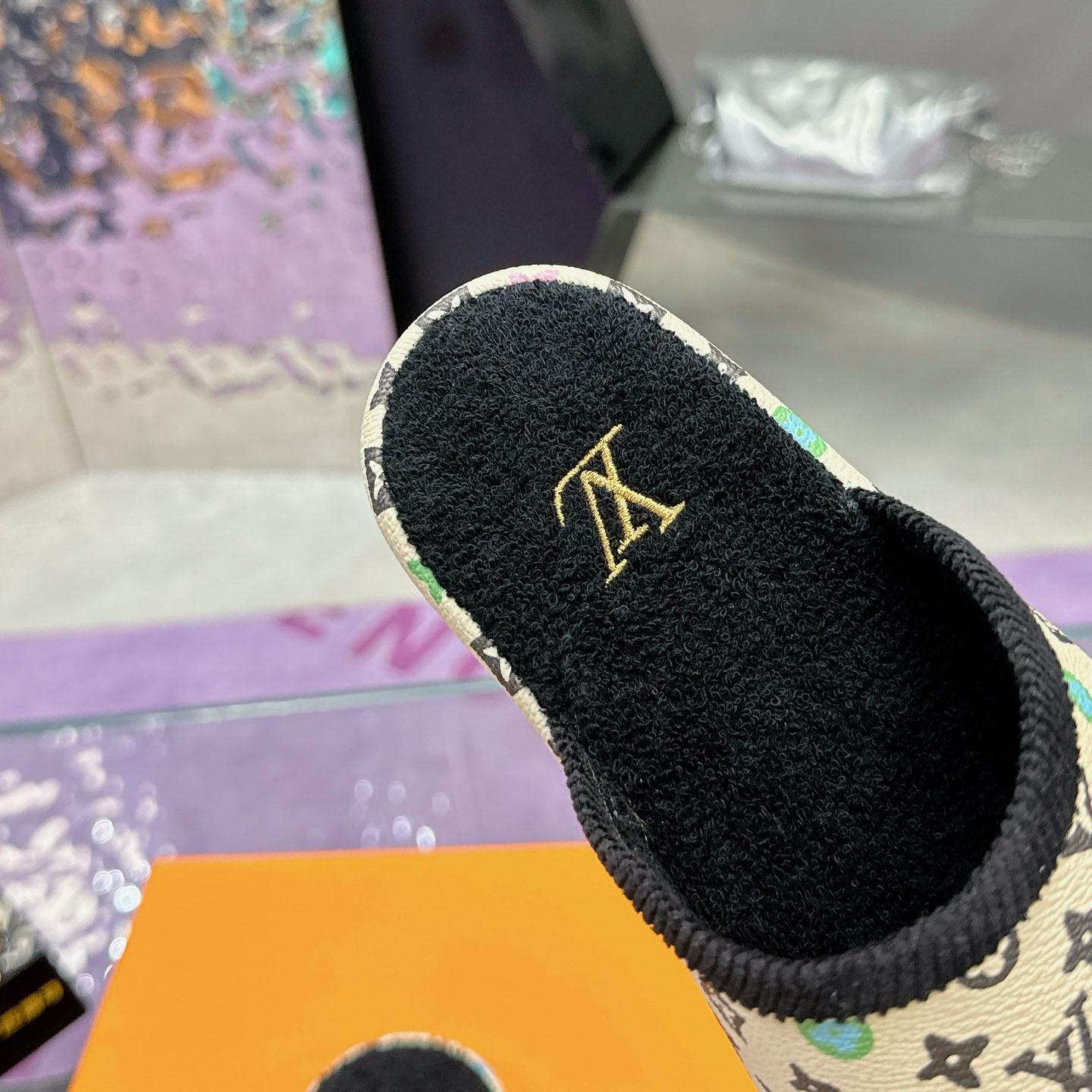 Louis Vuitton LV Palace Slipper    1ACWGN - FashionPlug