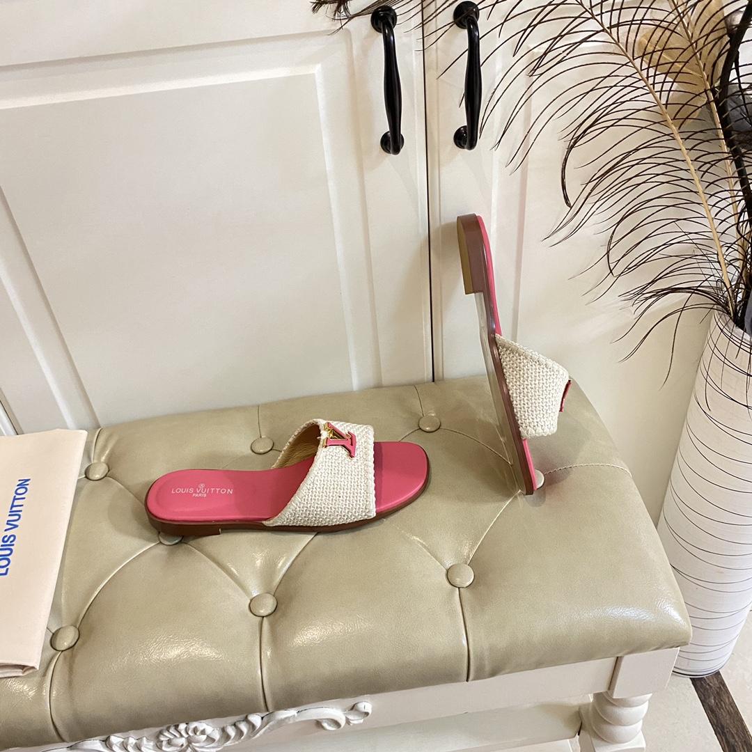Louis Vuitton LV Capri Flat Mule   1ACZDE - FashionPlug
