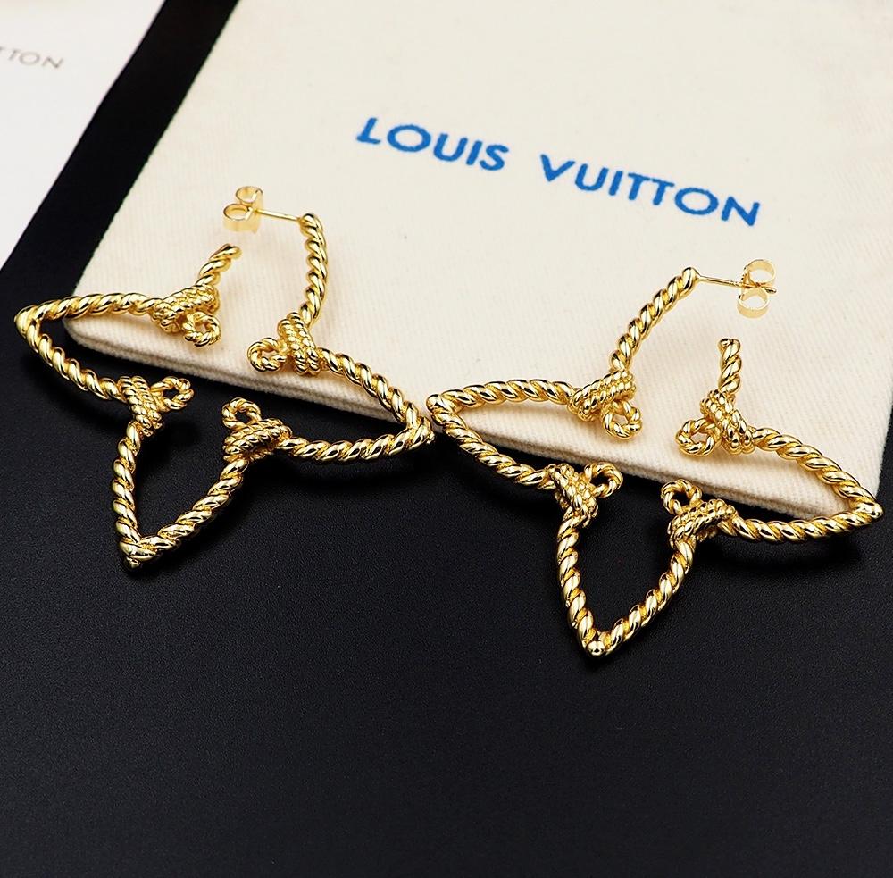 Louis Vuitton Nautical Earrings  M01848 - FashionPlug
