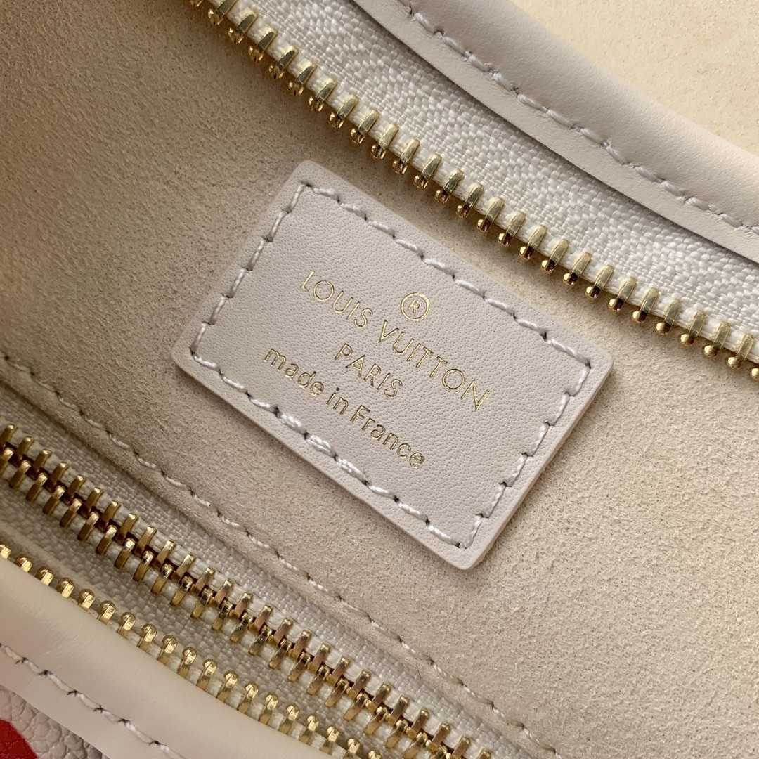 Louis Vuitton CarryAll PM   M24652 - FashionPlug