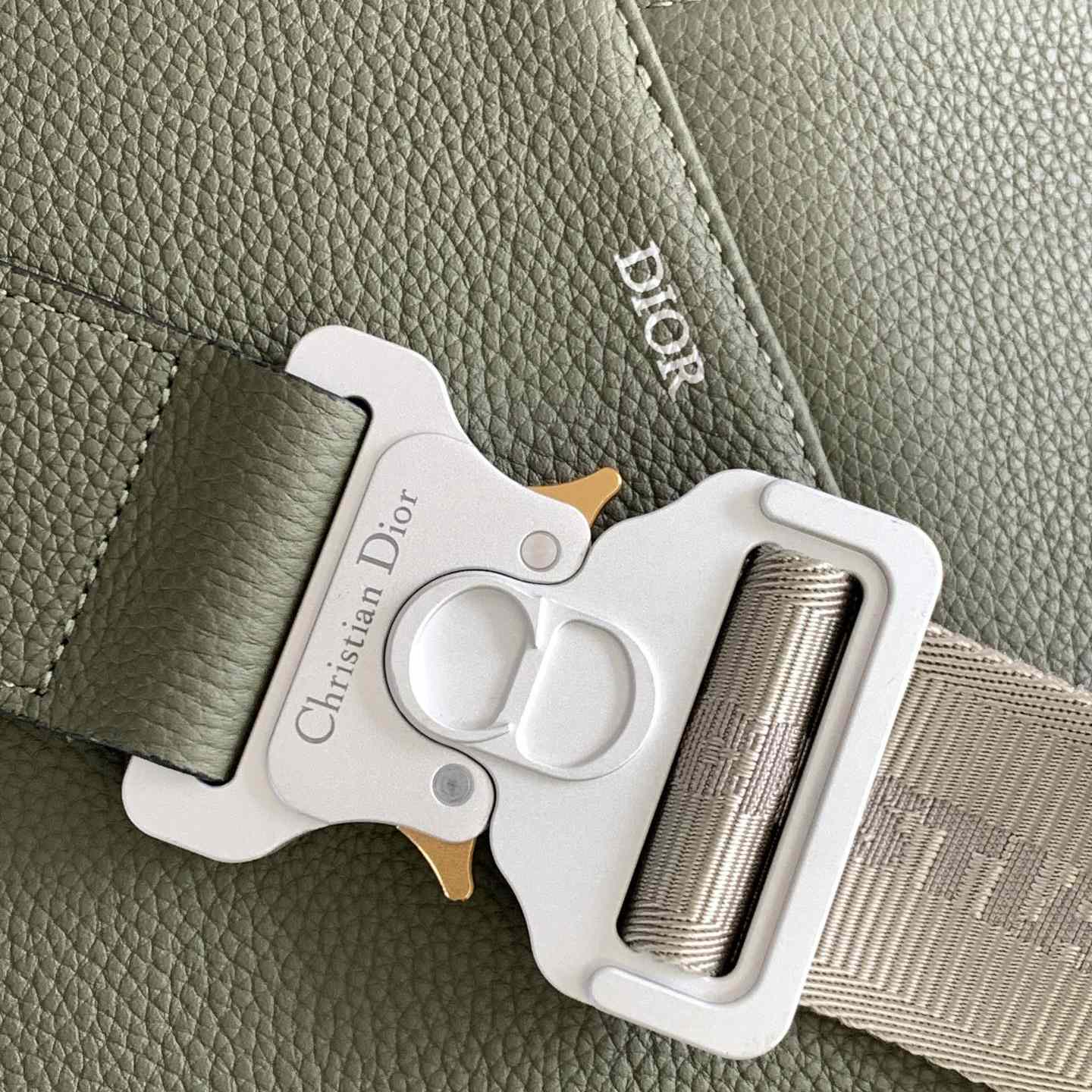 Dior Saddle Bag - FashionPlug