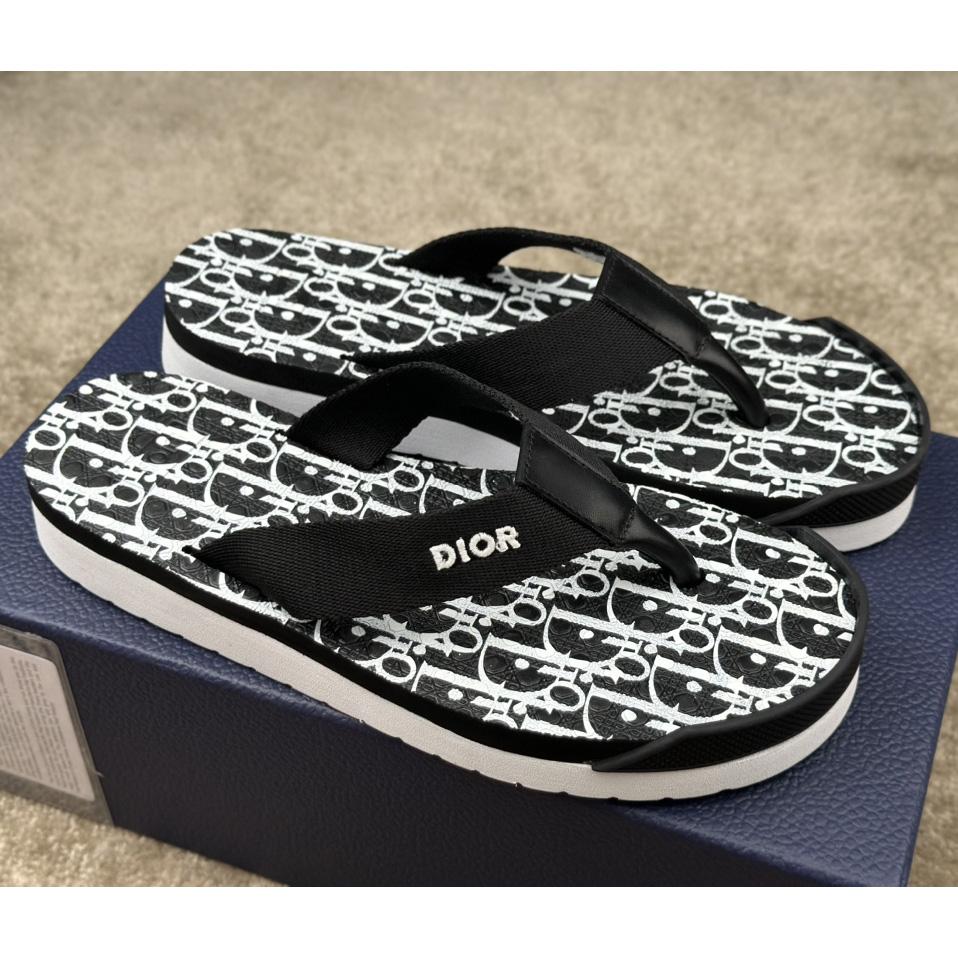 Dior Alpha Thong Sandal - FashionPlug